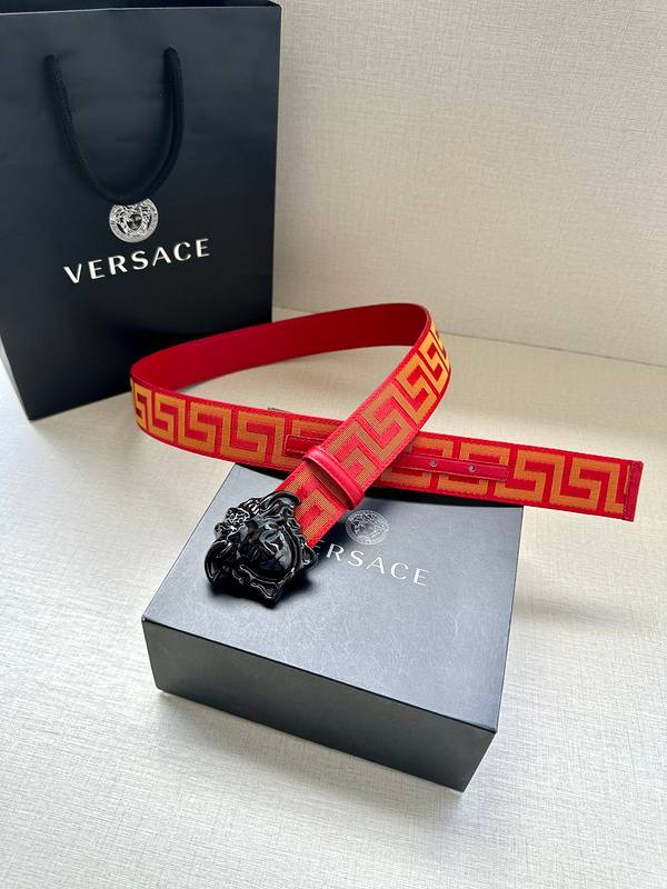 VERSACE La Medusa La Greca Belt In Red - Banlieue91