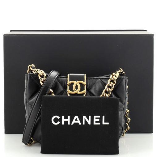 Chanel CC Chain Hobo Quilted Lambskin Small - Banlieue91