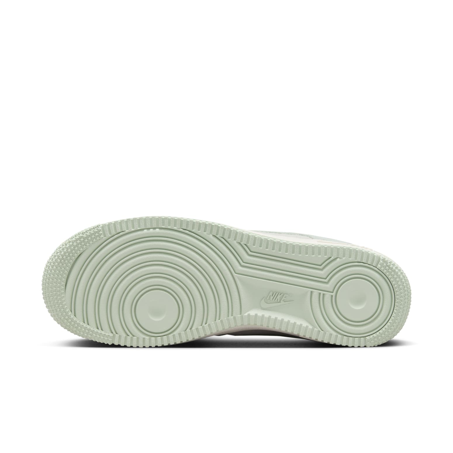 Nike Air Force 1 '07 SE 'Spruce Aura Pistachio Frost' worn styling, perfect for casual outfits.