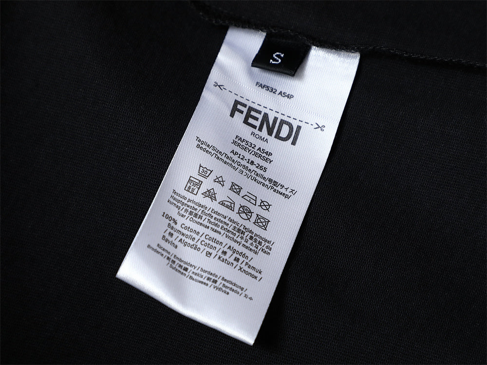 Fendi Roma T-Shirt without Collar 'Black' - Banlieue91