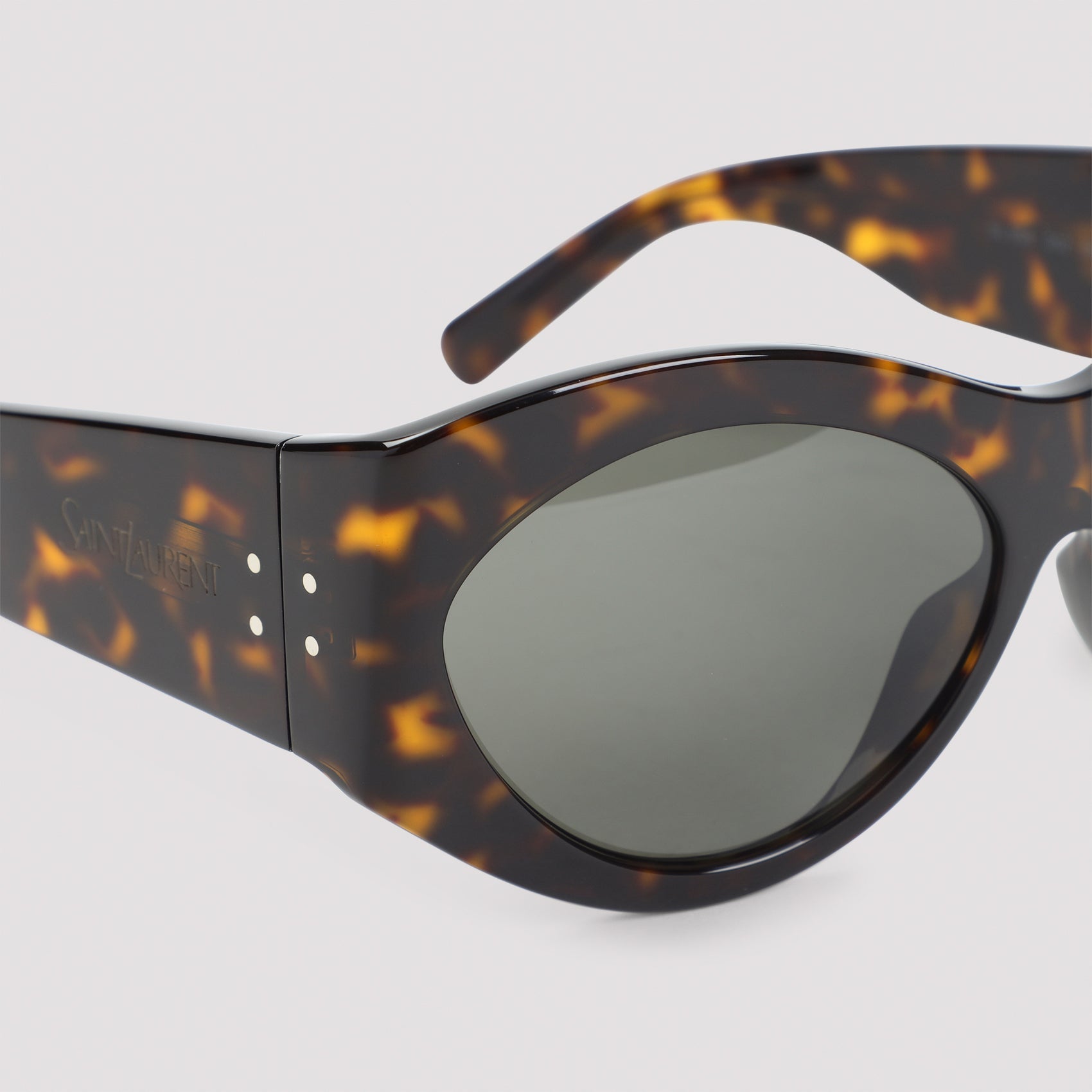 SAINT LAURENT Stylish Sunglasses for Men - SS26 Collection - Banlieue91 -