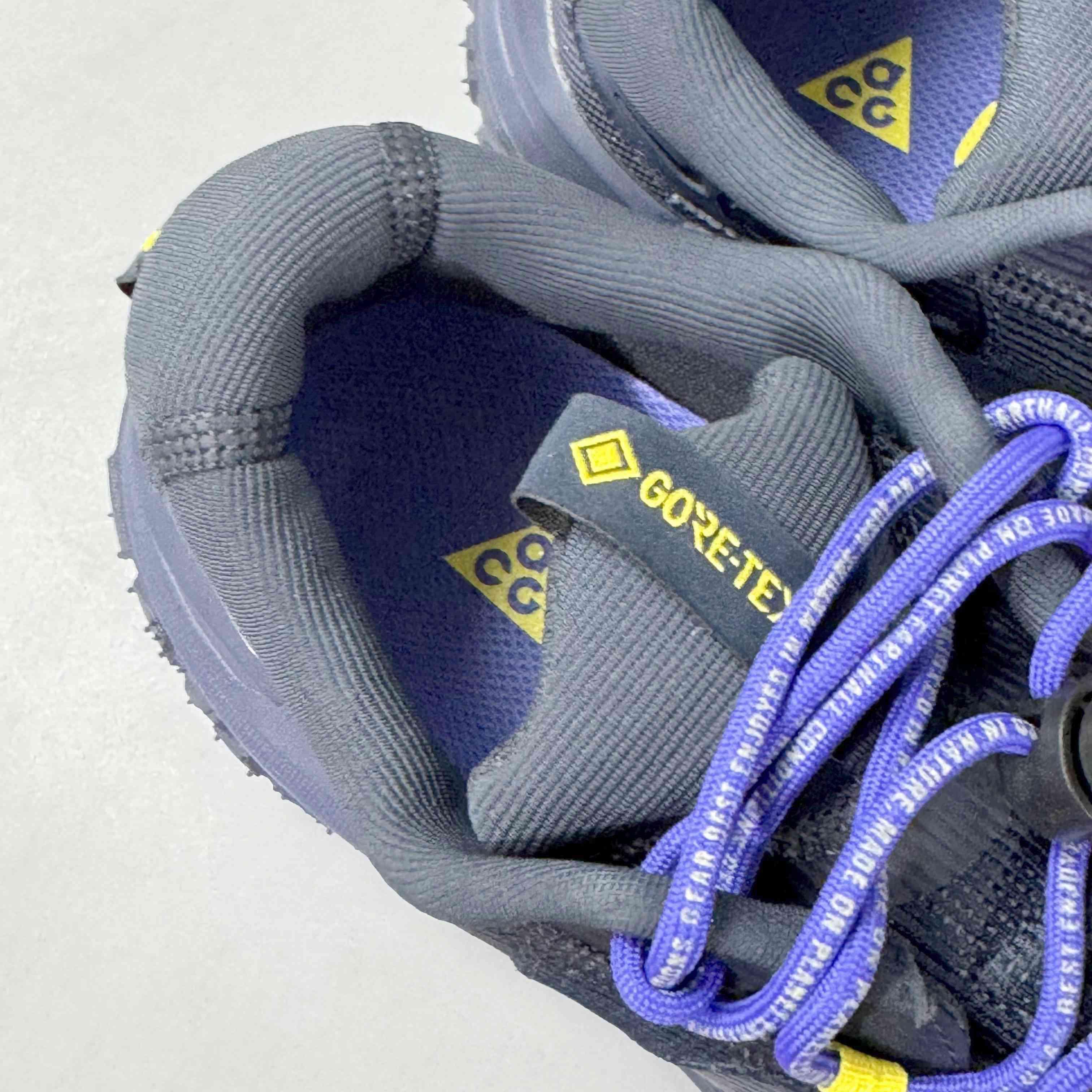 Nike ACG Mountain Fly 2 Low Gore-Tex 'Midnight Navy' - Banlieue91