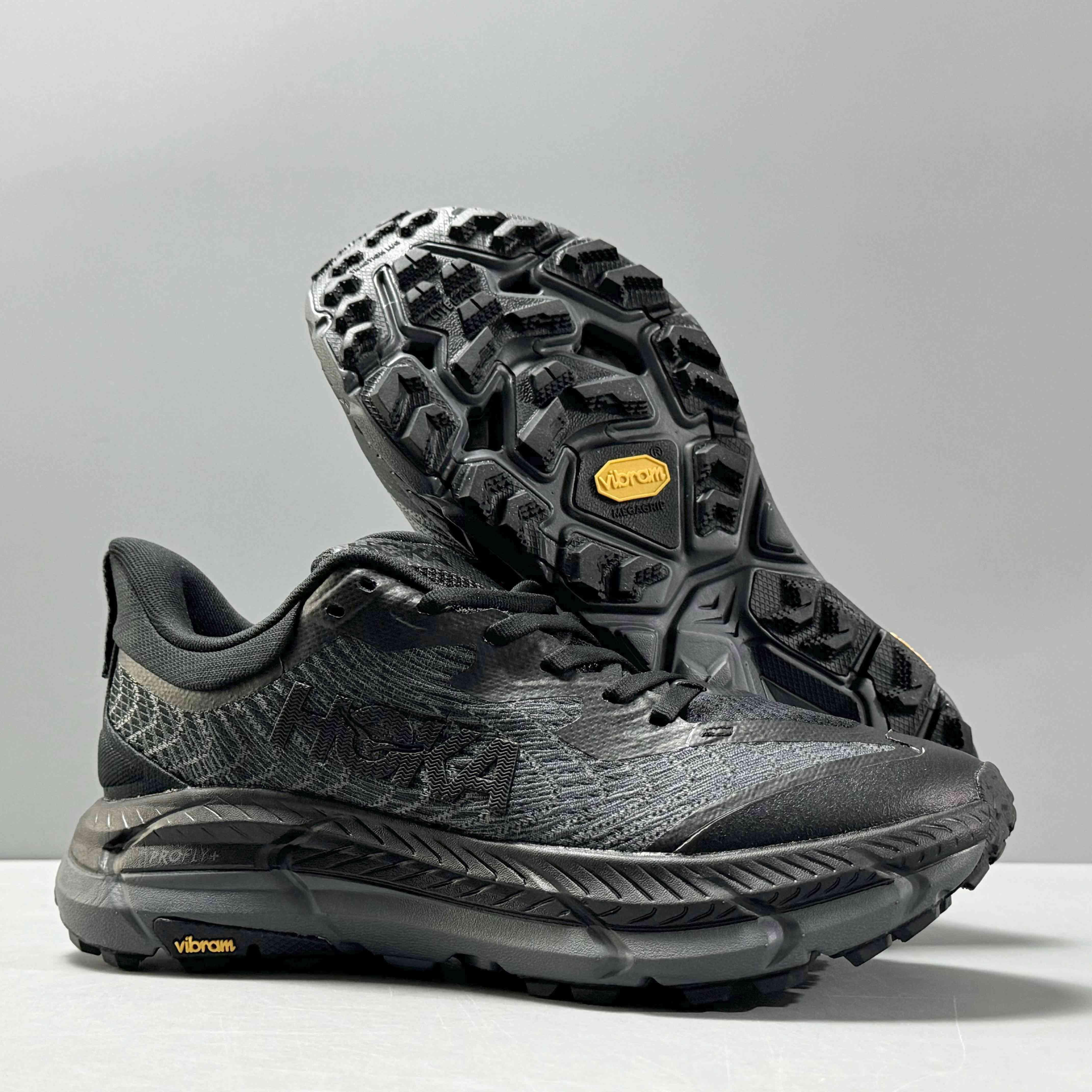 HOKA ONE ONE Mafate Speed 4 'Black' - Banlieue91