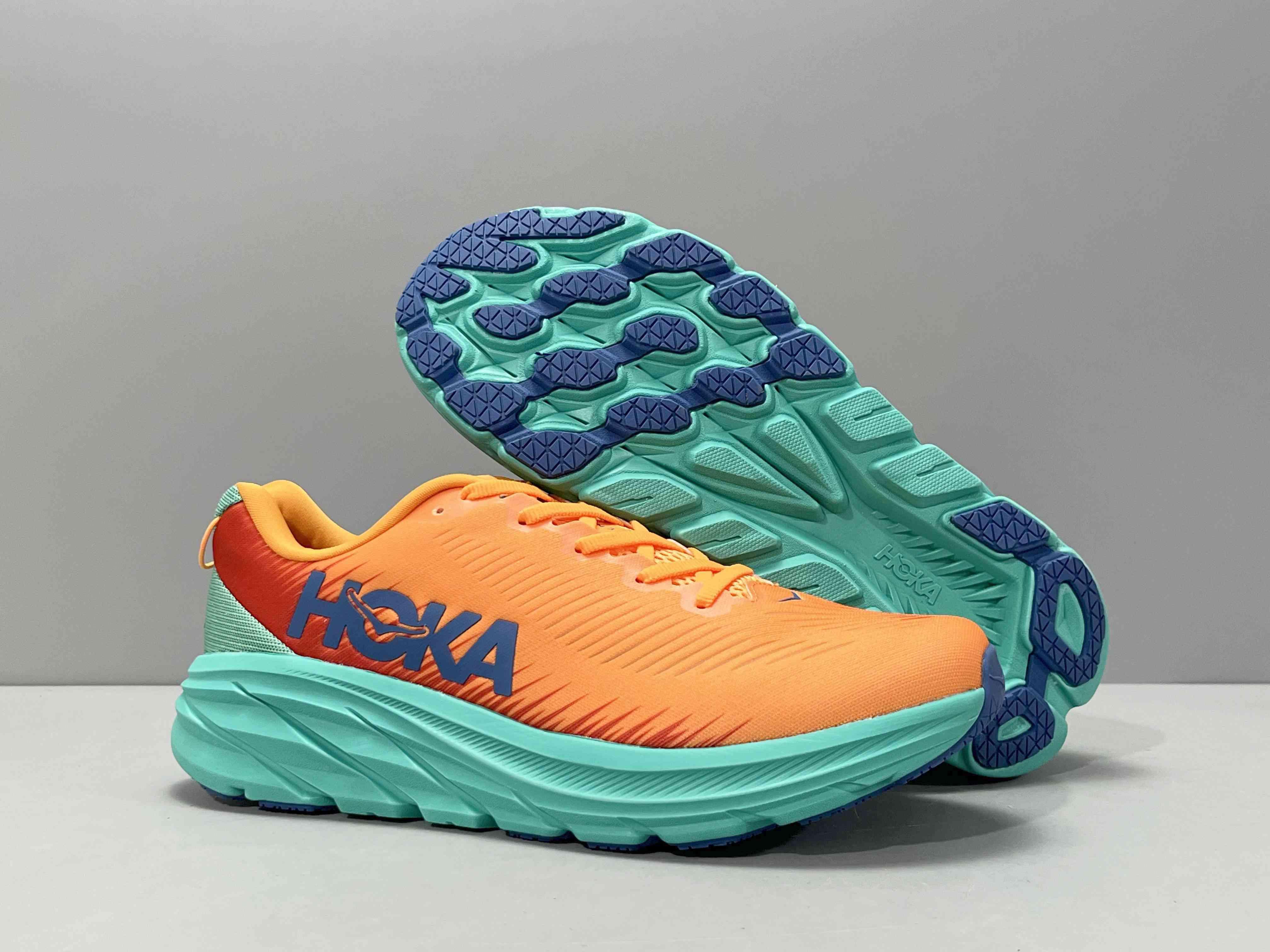 Hoka One One Rincon 3 'Blazing Orange' - Banlieue91