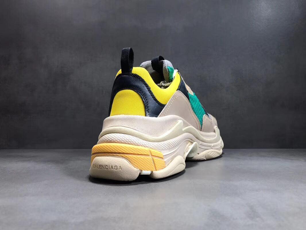 BALENCIAGA TRIPLE S SNEAKER - Banlieue91