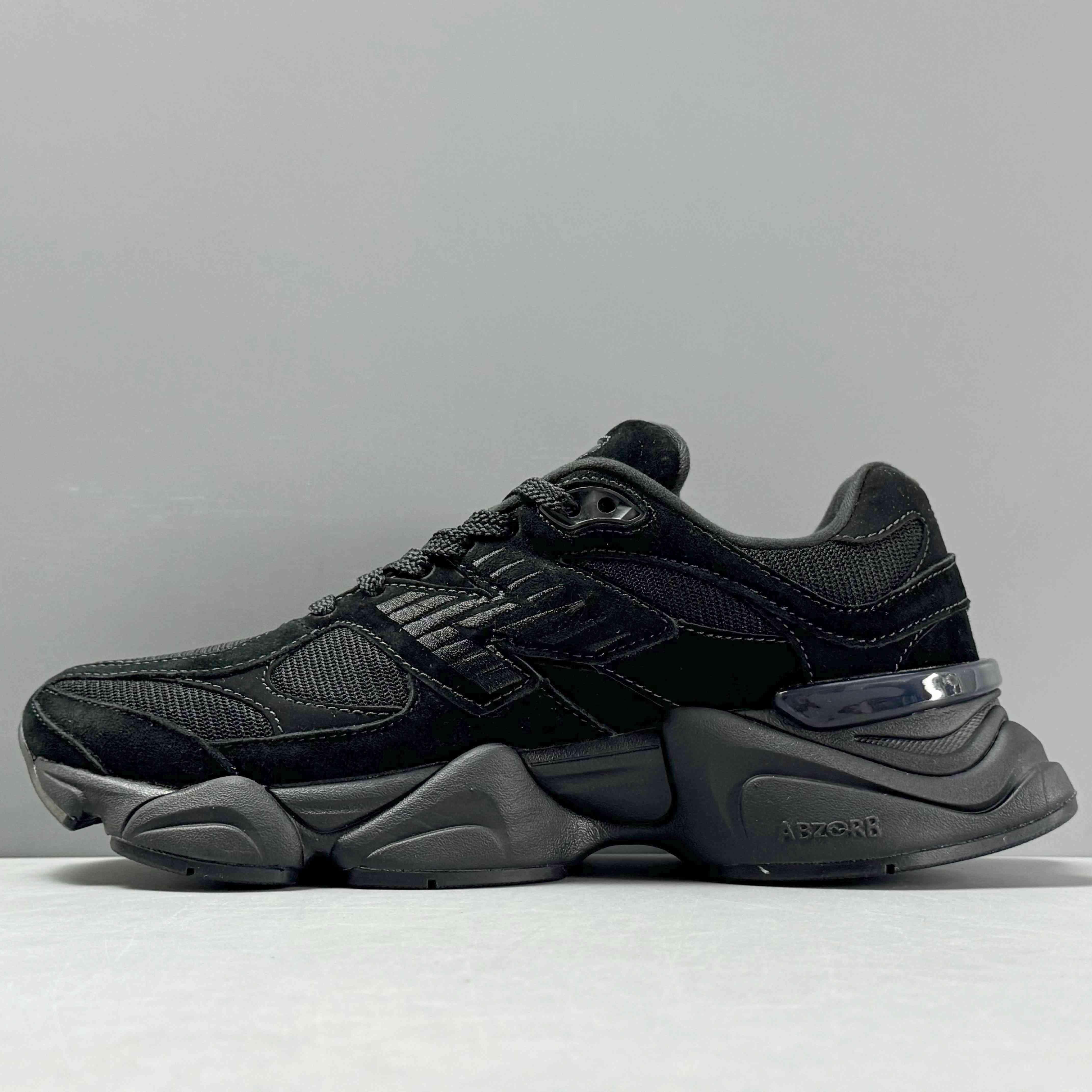 New Balance 9060 'Triple Black' - Banlieue91