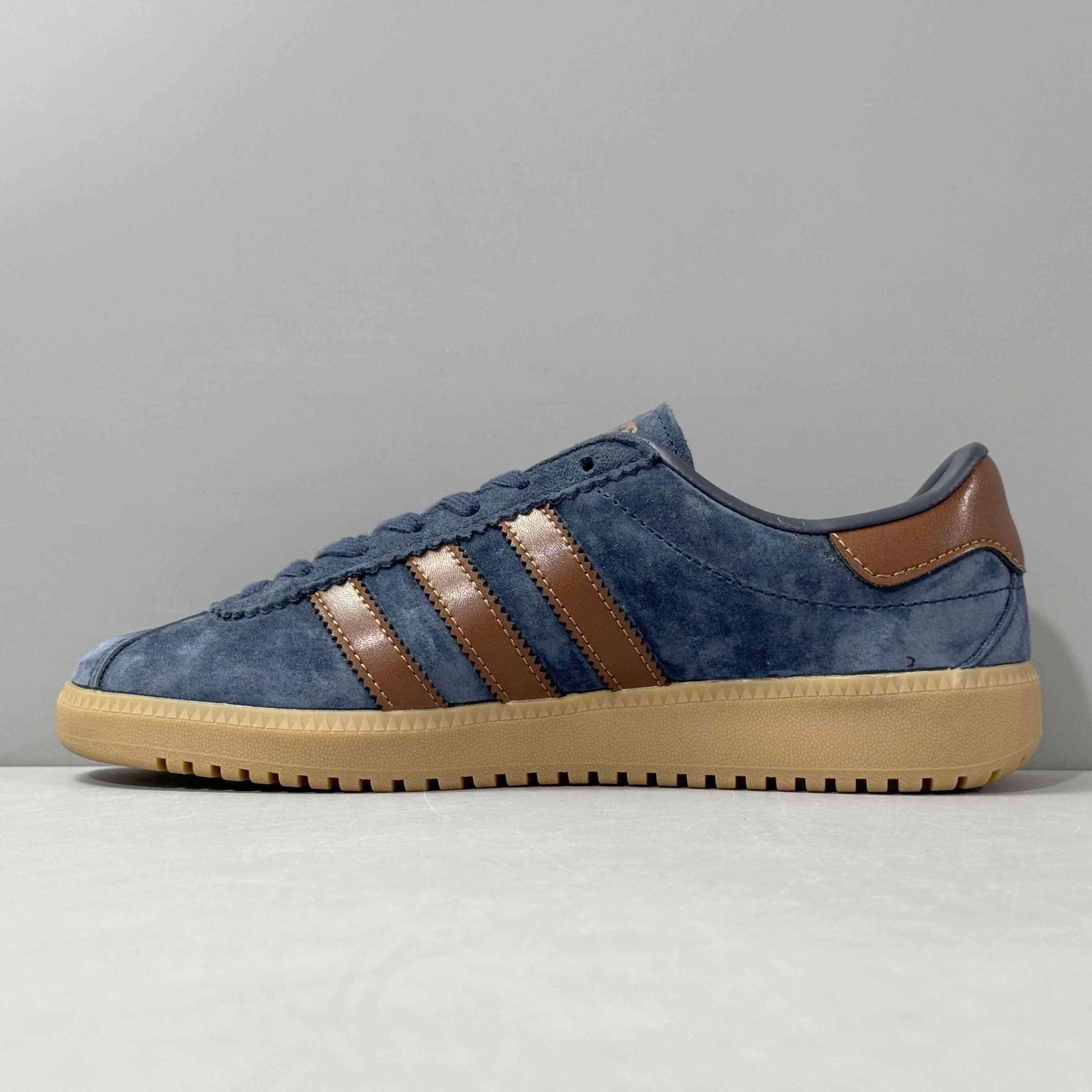 Adidas Originals Bermuda 'Legend Ink Brown' - Banlieue91