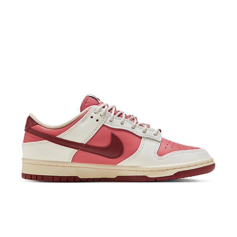 Nike Dunk Low 'Valentine's Day 2024' - Banlieue91