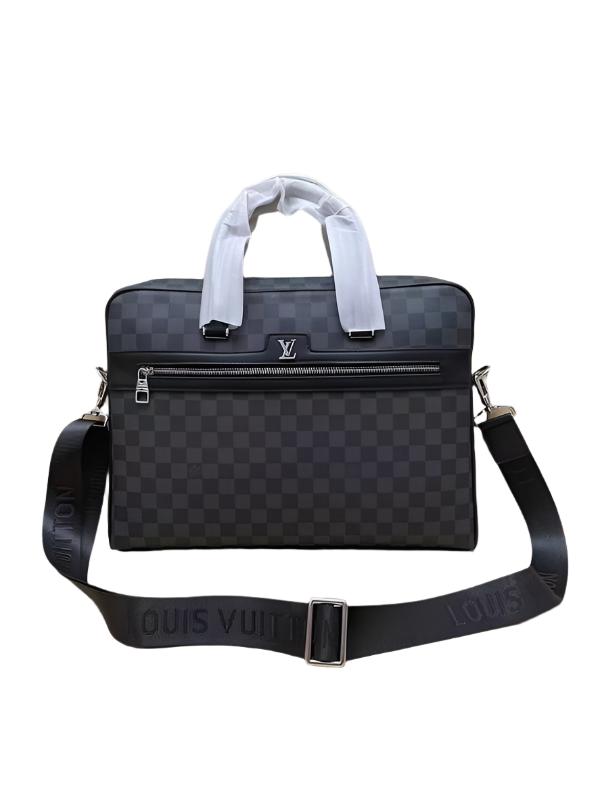 Louis Vuitton Grey Monogram Giant Empreinte Leather Onthego MM Men Bag - Banlieue91