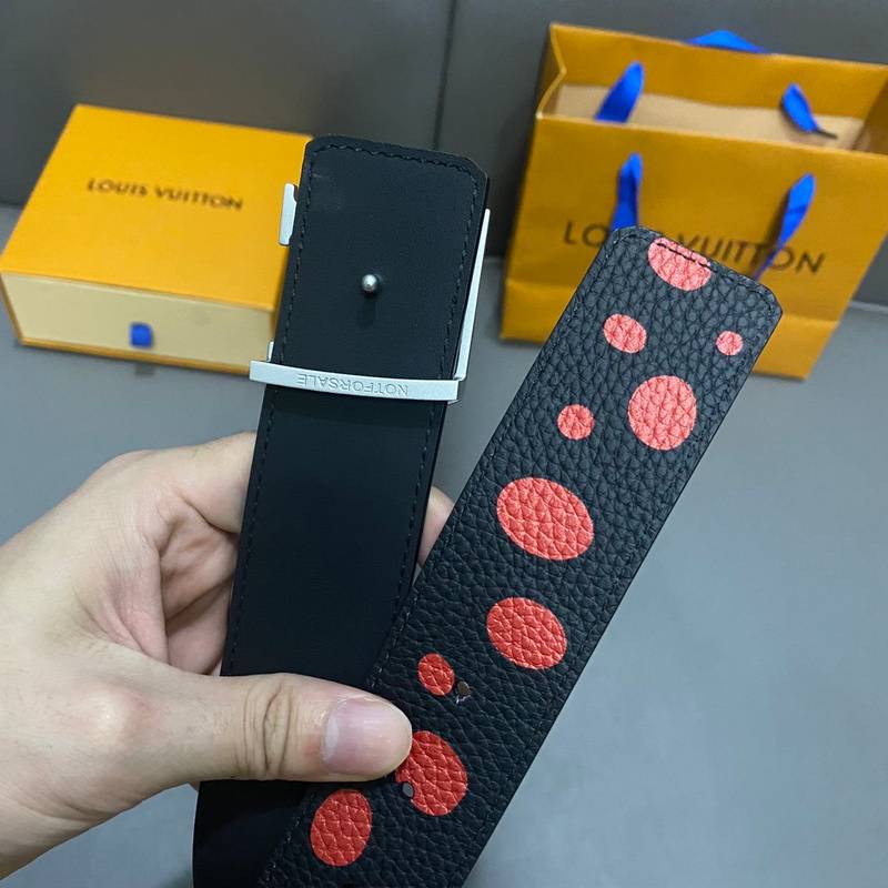 Louis Vuitton x Yayoi Kusama LV Initiales Reversible Infinity Dots Belt Black/Red - Banlieue91