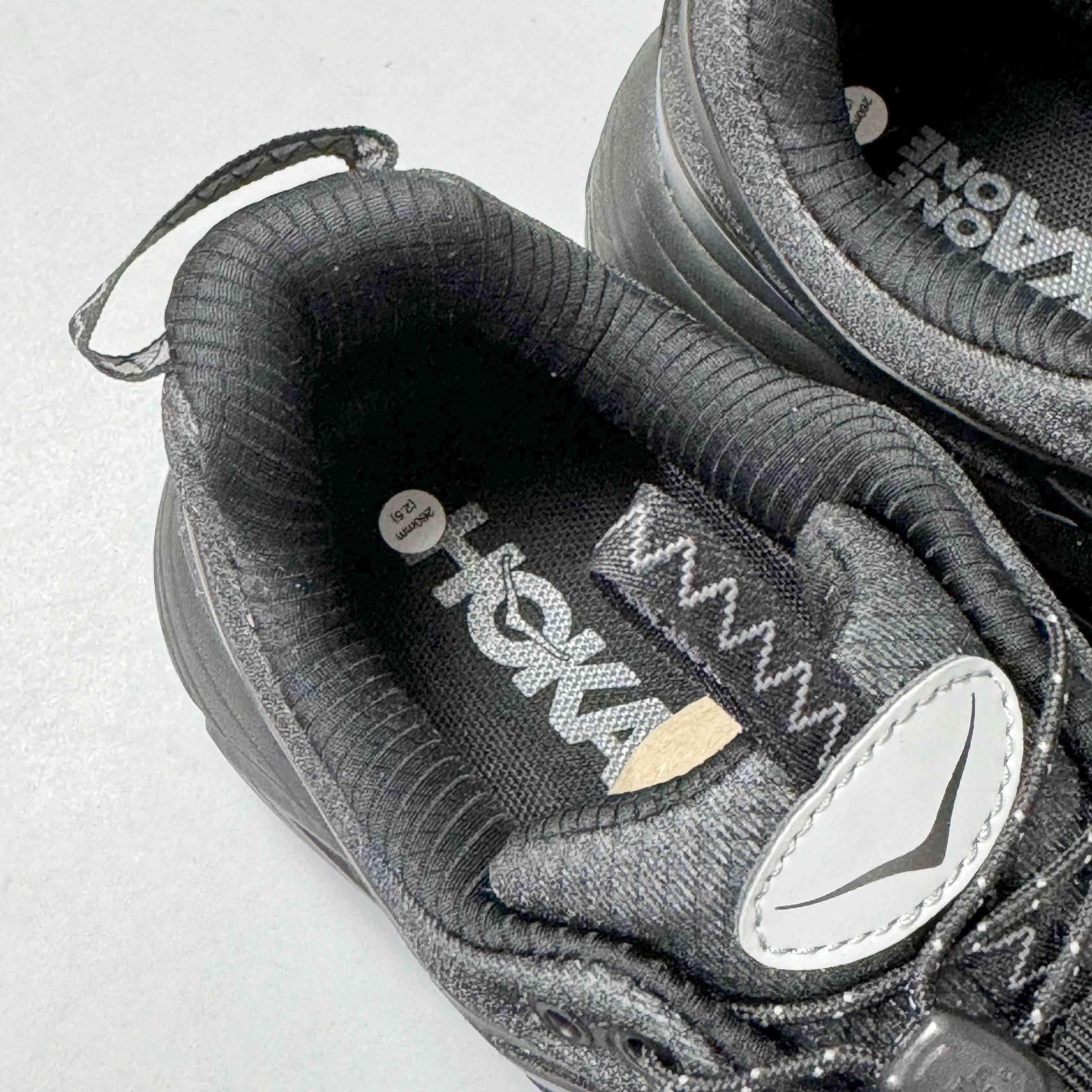 Hoka One One Mafate Three2 'Black' - Banlieue91