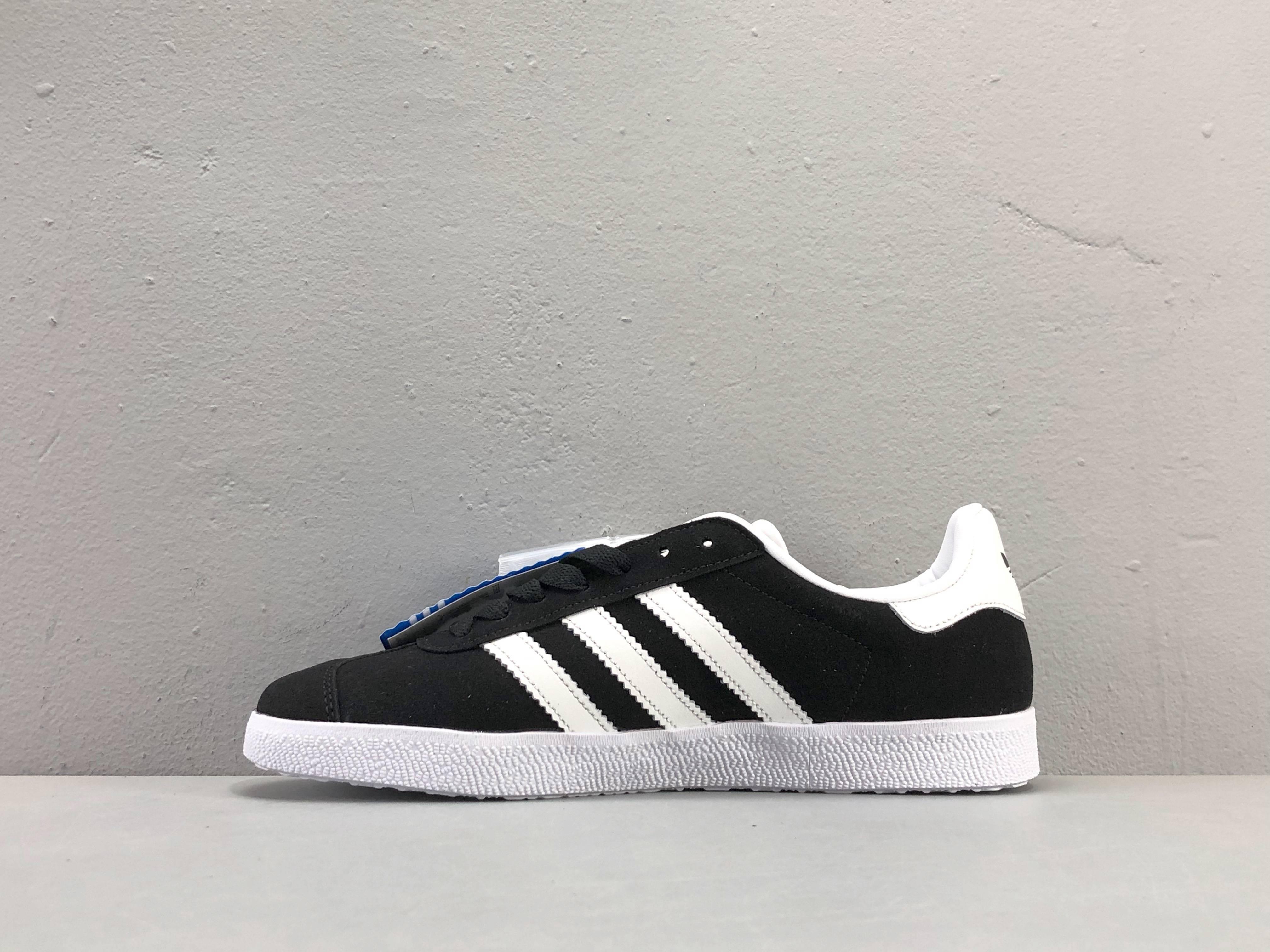 Adidas Originals Gazelle Indoor 'Core Black Cloud White Gold' - Banlieue91