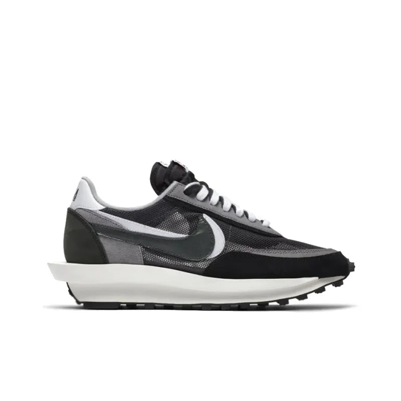 Nike LD Waffle Sacai Black - Banlieue91 -