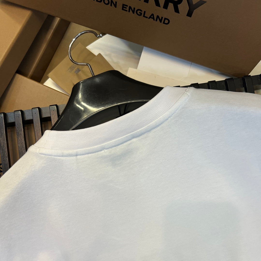 Burberry T-Shirt Without Collar 'White & Black' - Banlieue91