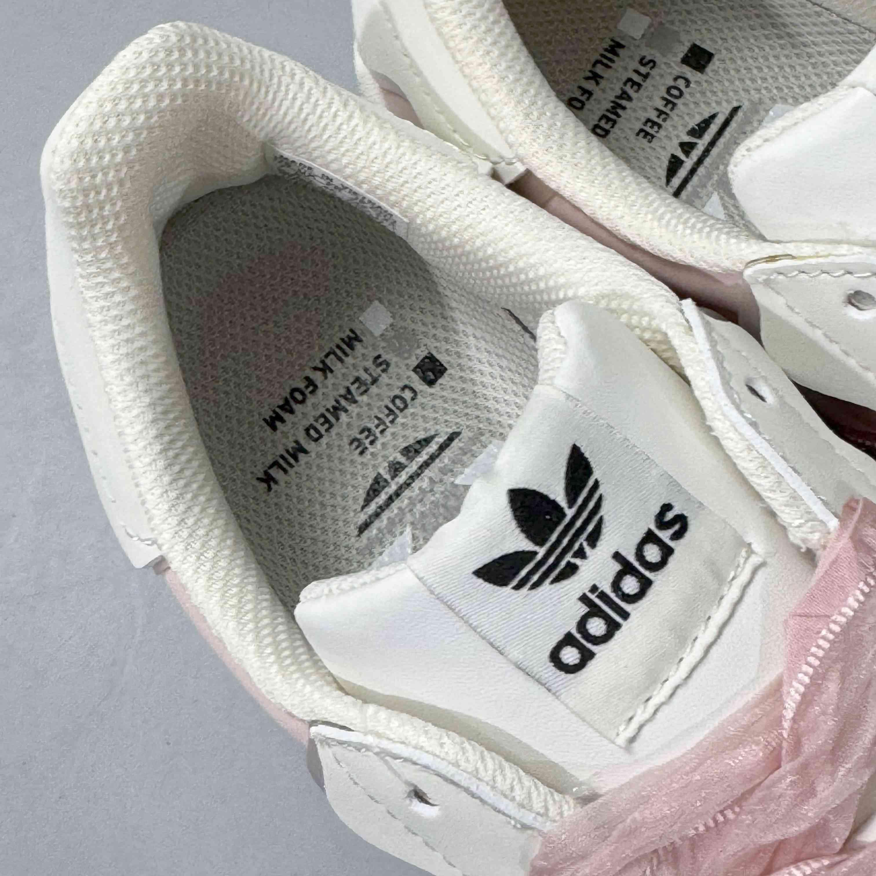 Adidas Superstar 'Pink' - Banlieue91