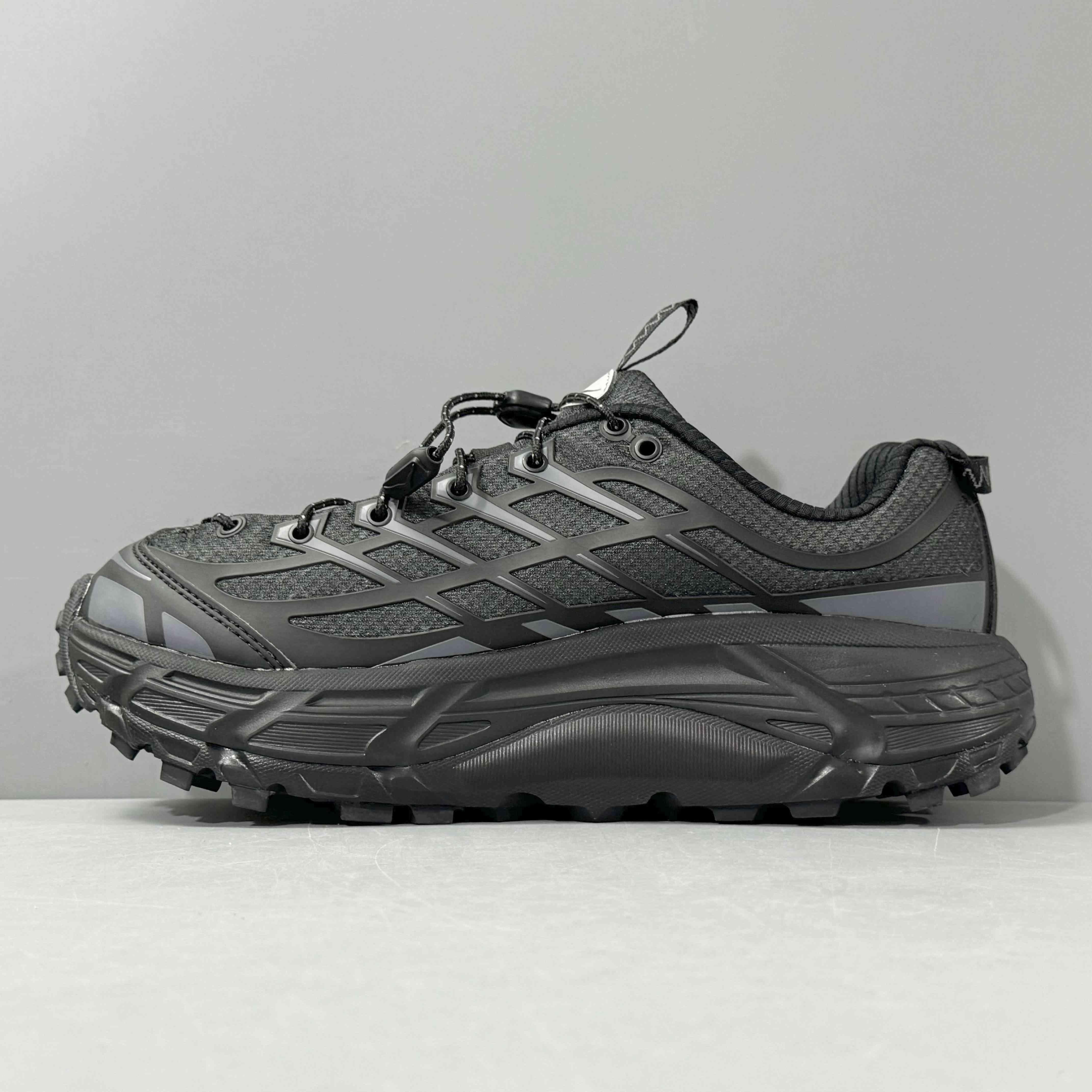 Hoka One One Mafate Three2 'Black' - Banlieue91