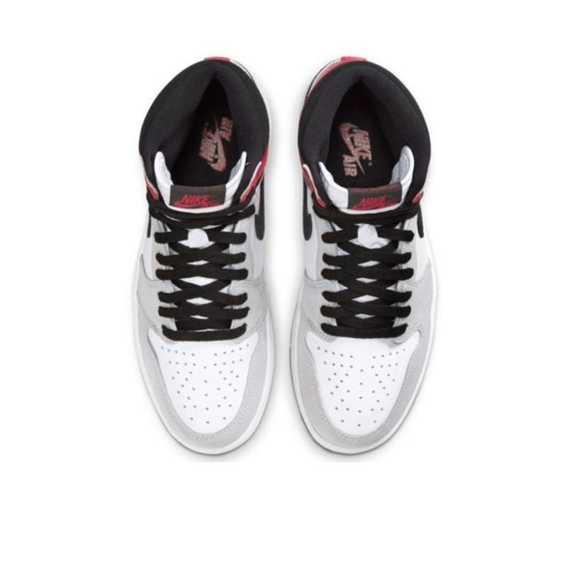 Air Jordan 1 Retro High 'Light Smoke Grey' - Banlieue91