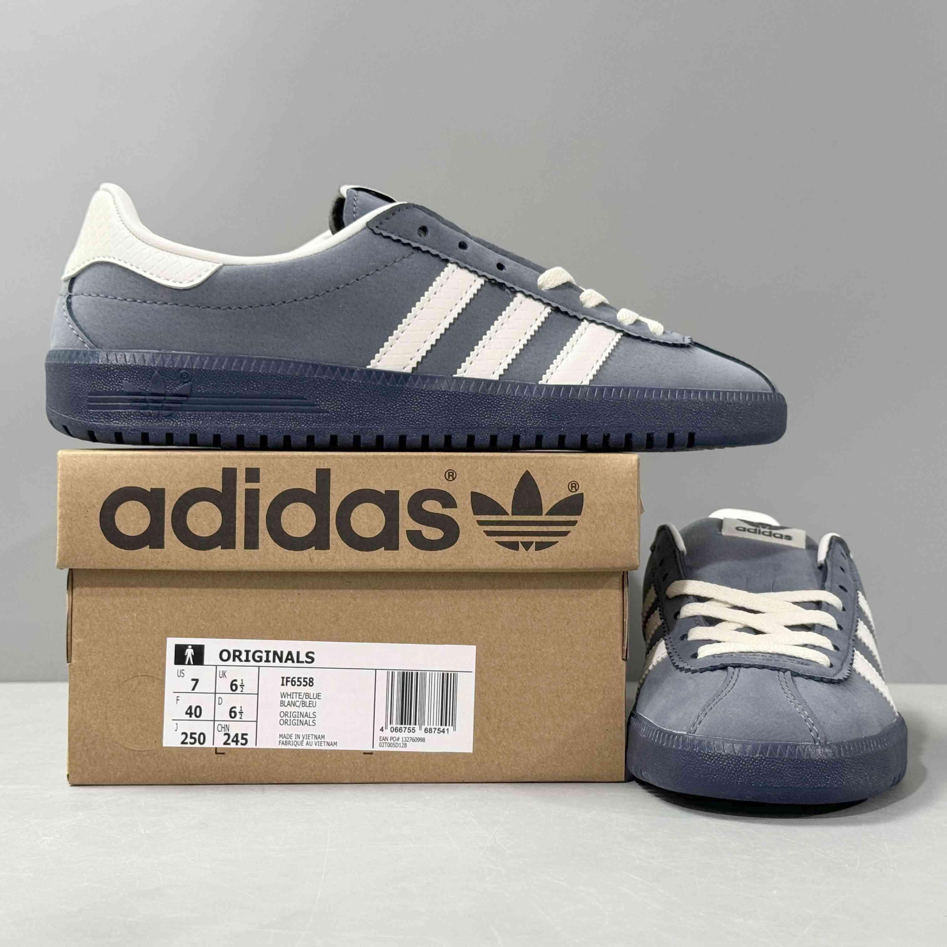 Adidas Originals Bermuda 'Preloved Ink' - Banlieue91