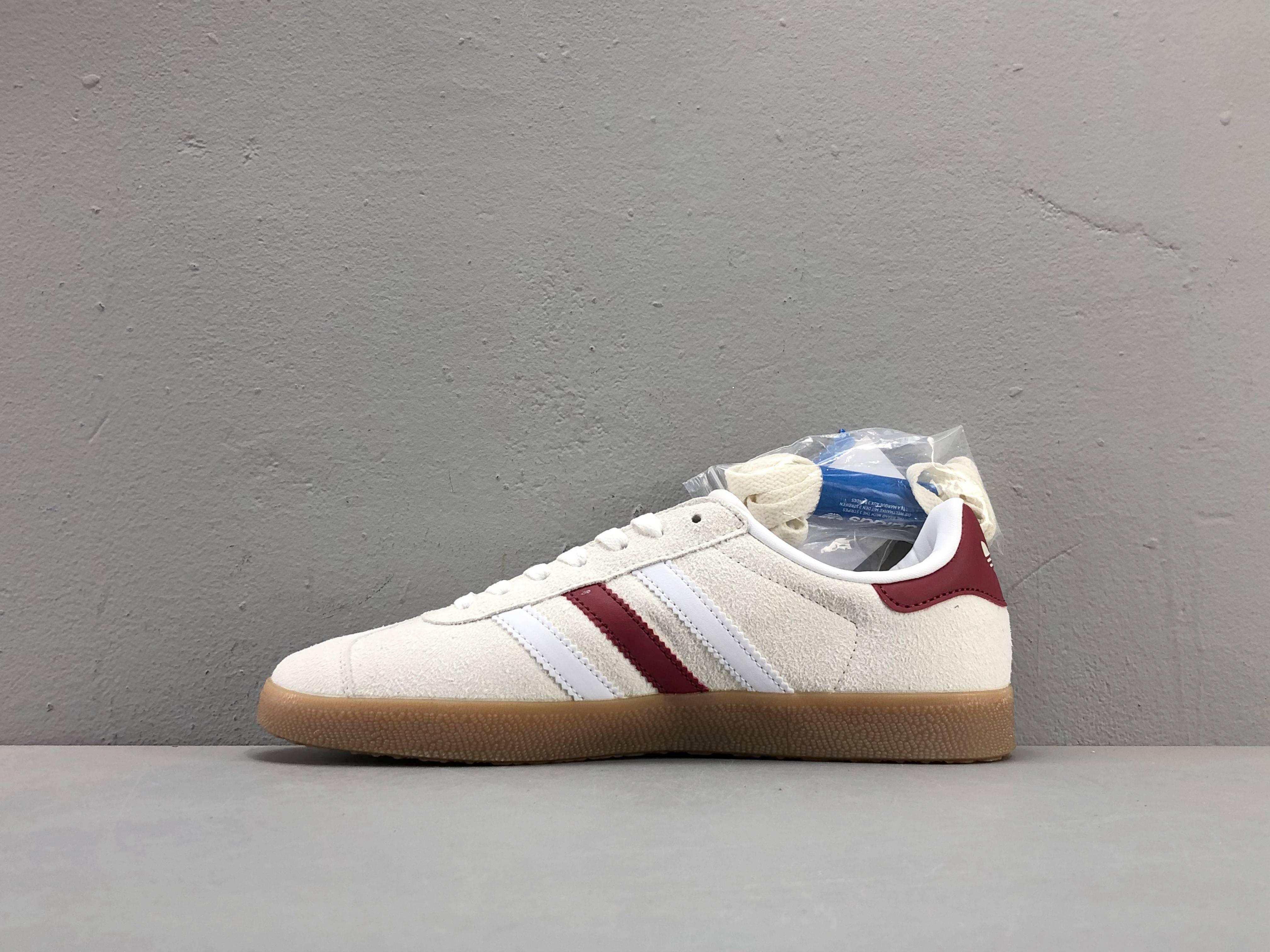 Adidas Originals Gazelle Indoor 'Aluminum Collegiate Burgundy' - Banlieue91