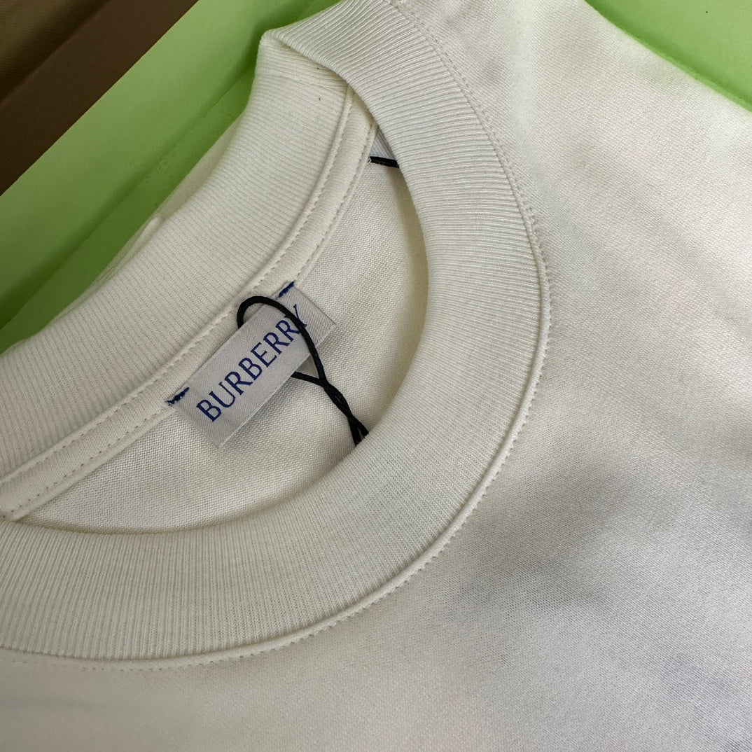 Burberry T-Shirt With Rose Without Collar 'White' - Banlieue91