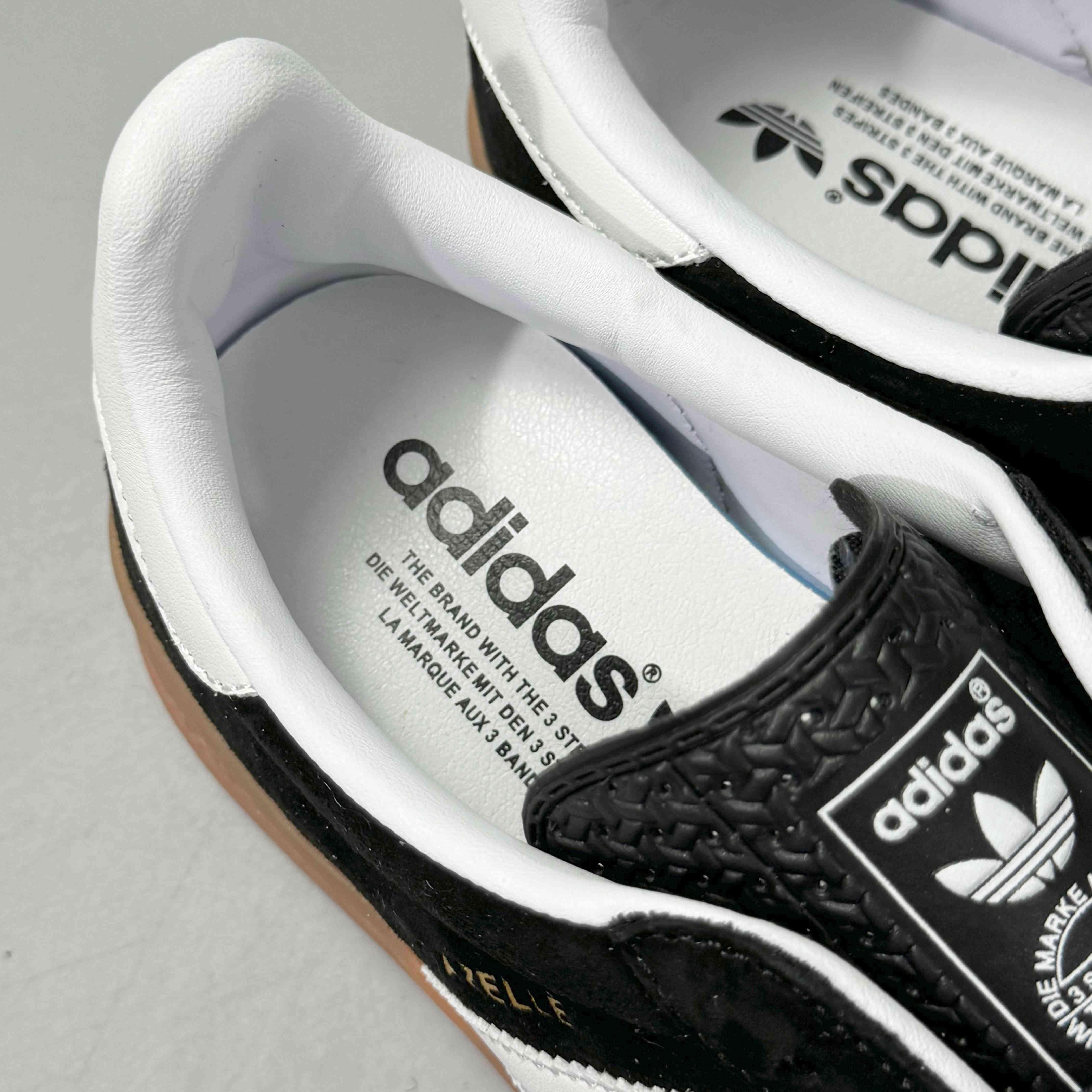 Adidas Originals Gazelle Indoor 'Black White Gum' - Banlieue91