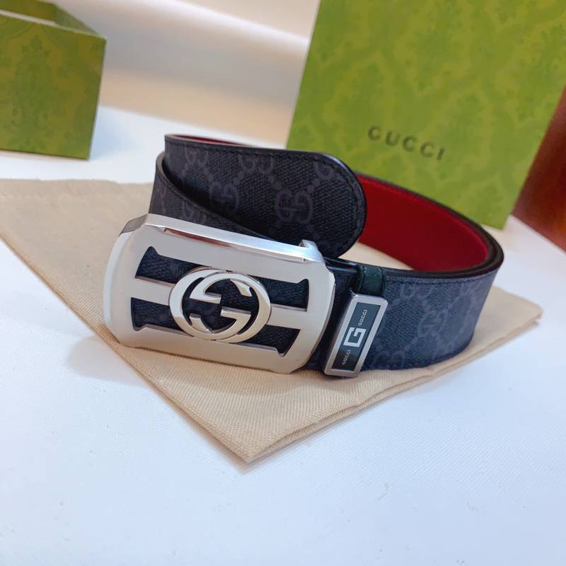 GUCCI Embellished coated-canvas and leather belt - Banlieue91