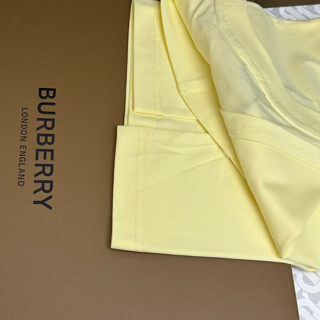 Burberry Yellow T-Shirt Without Collar - Banlieue91