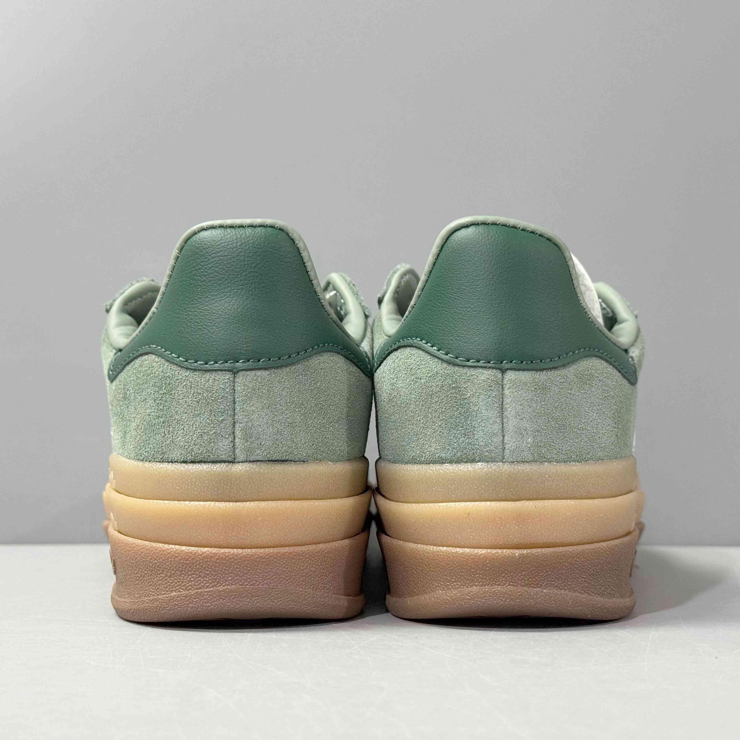 Adidas Originals Gazelle Bold 'Silver Green Gum' - Banlieue91