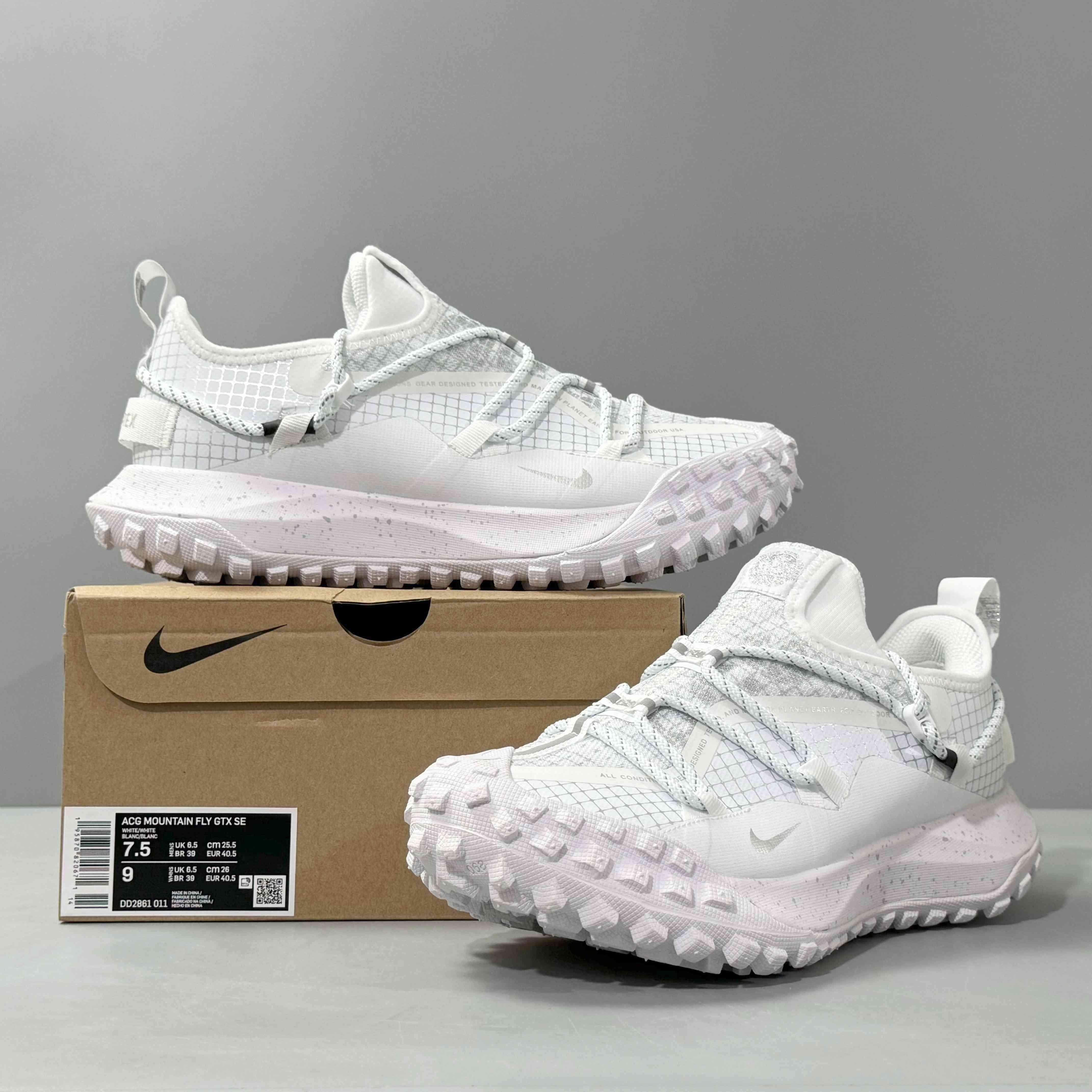 Nike ACG Mountain Fly Low Gore-Tex SE 'Triple White' - Banlieue91