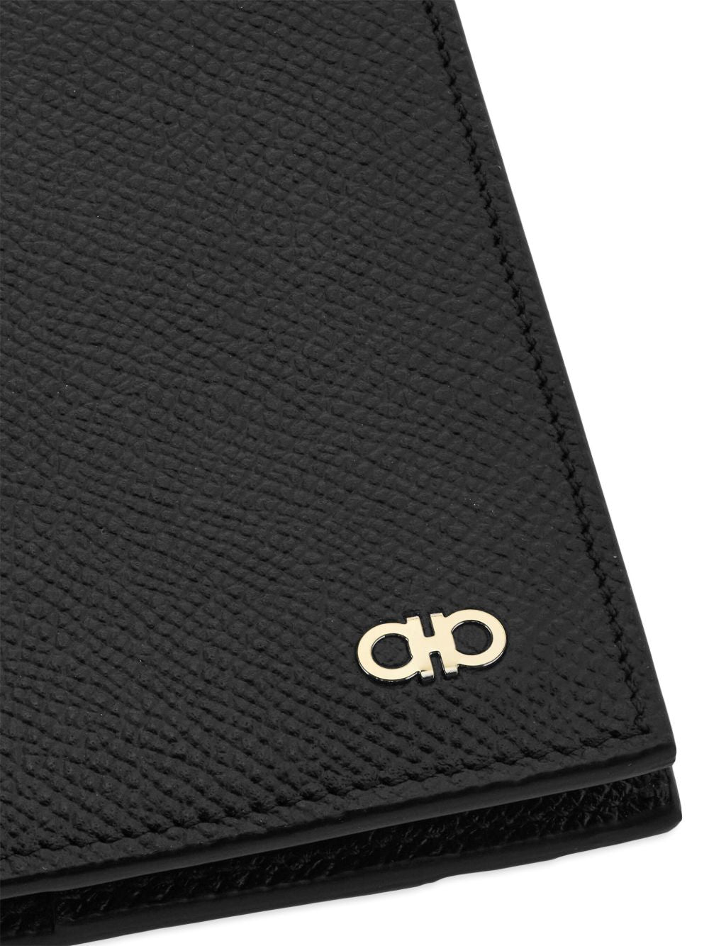Ferragamo Leather Grained Texture Bi-Fold Wallet - Banlieue91 -