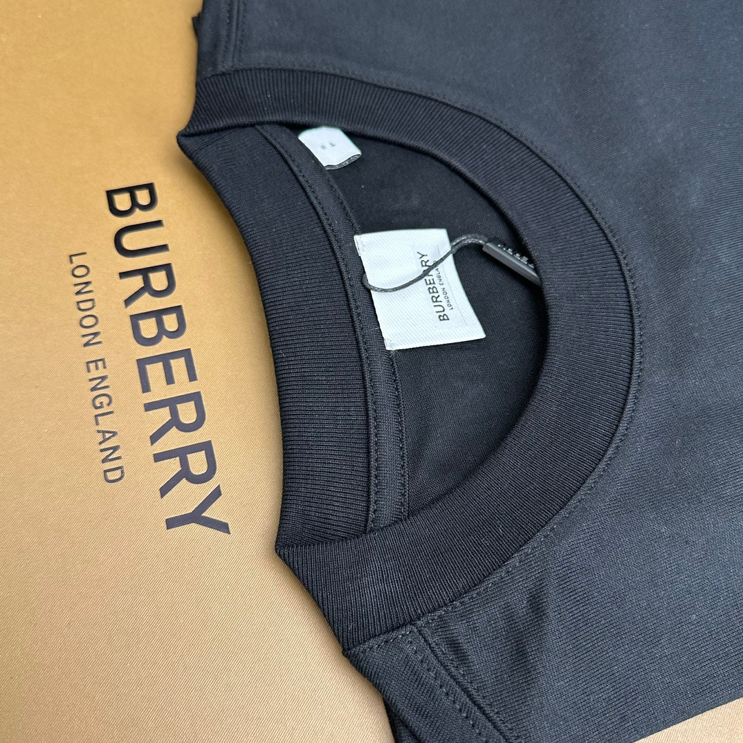 Burberry T-Shirt Without Collar 'Black & Beige' - Banlieue91