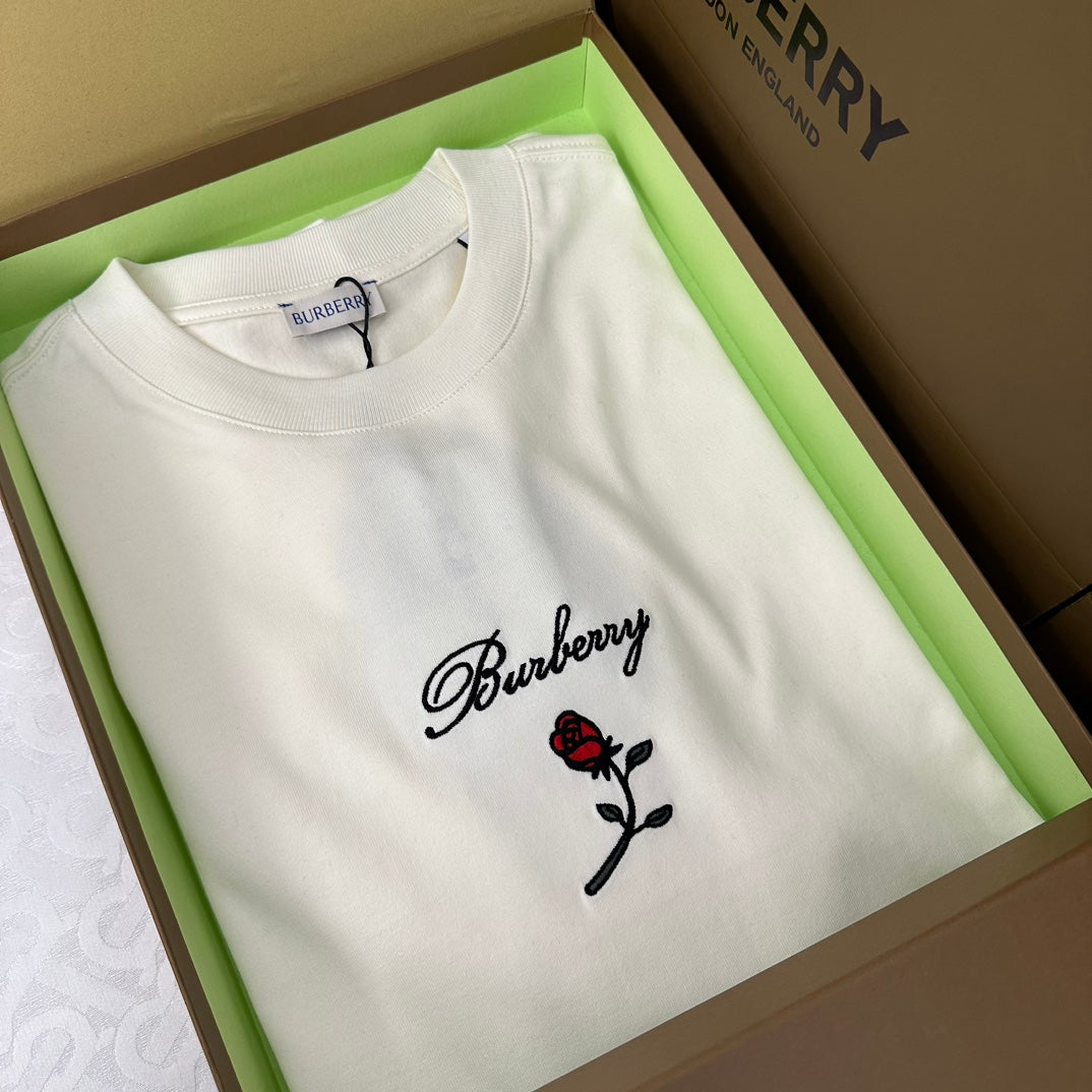 Burberry T-Shirt With Rose Without Collar 'White' - Banlieue91