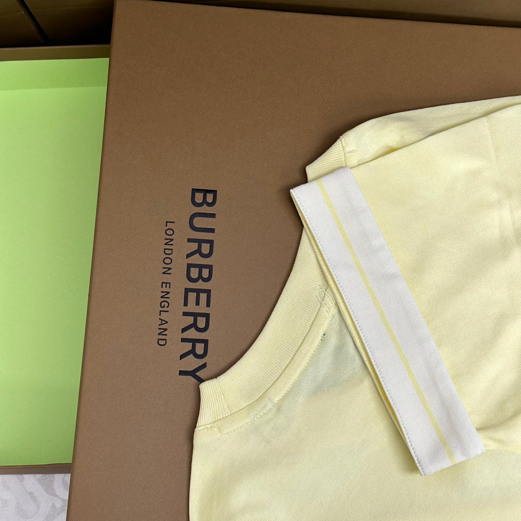 Burberry Yellow T-Shirt Without Collar - Banlieue91