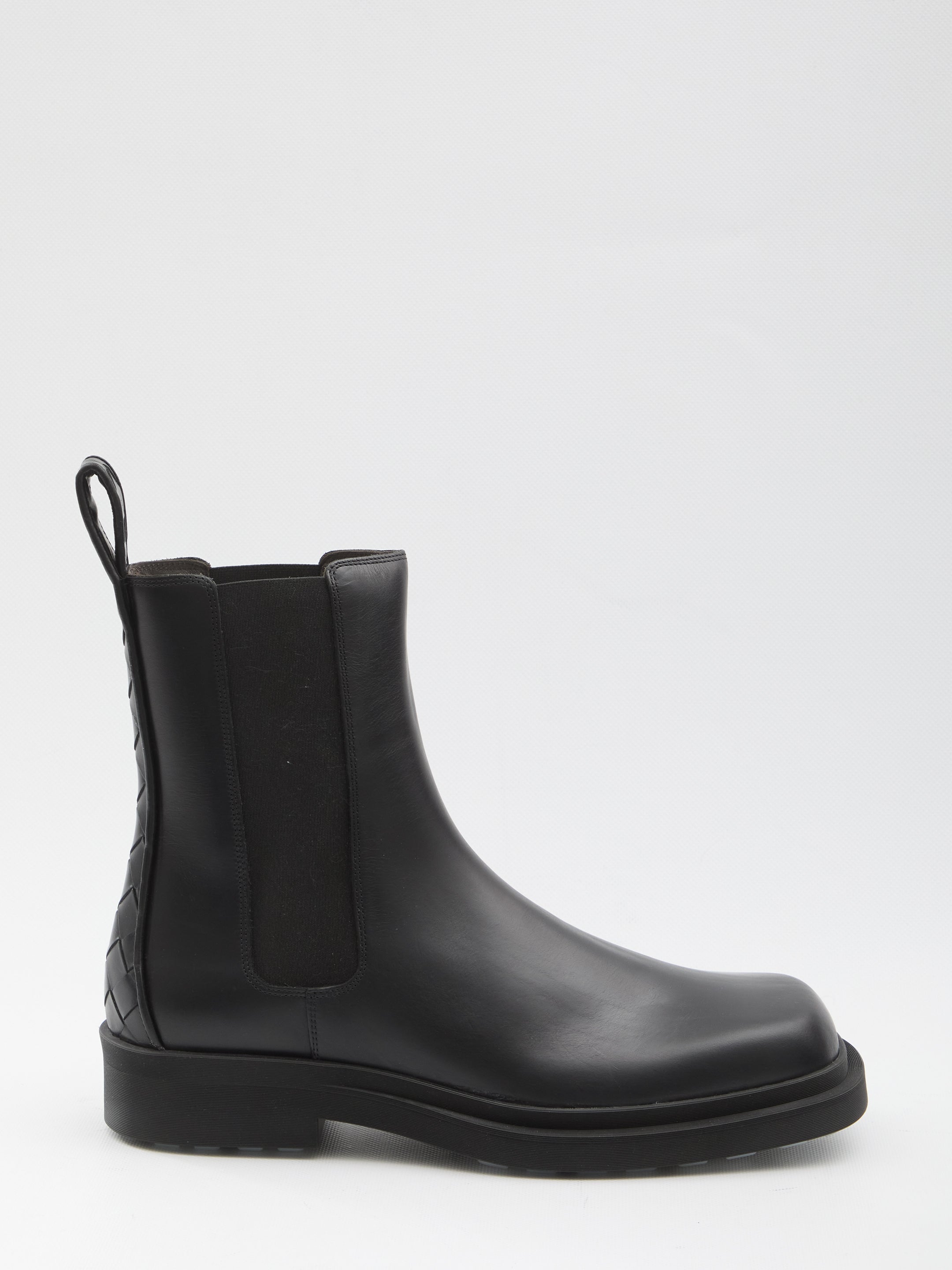 BOTTEGA VENETA Elegant Chelsea Boots for Women - Banlieue91 -