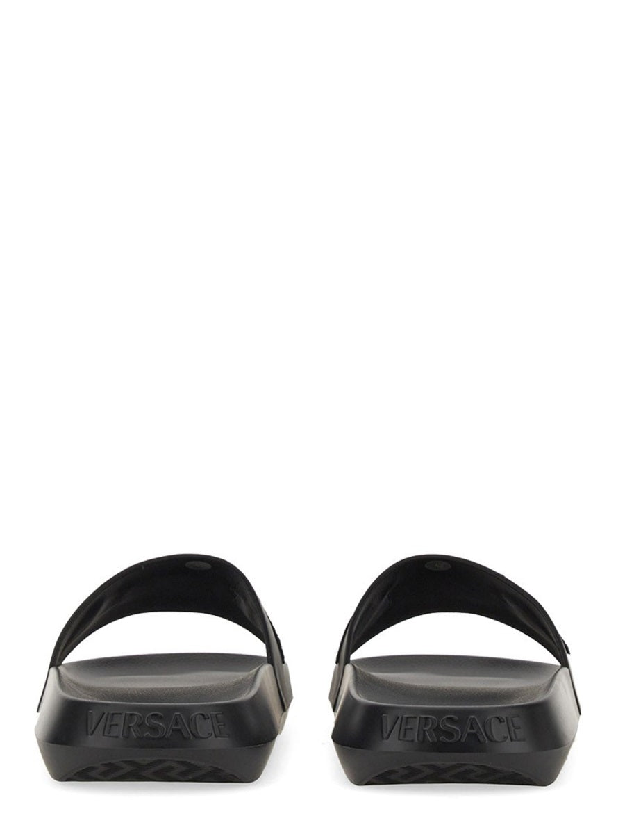 VERSACE Luxurious Slide Sandal for Men - Banlieue91 -