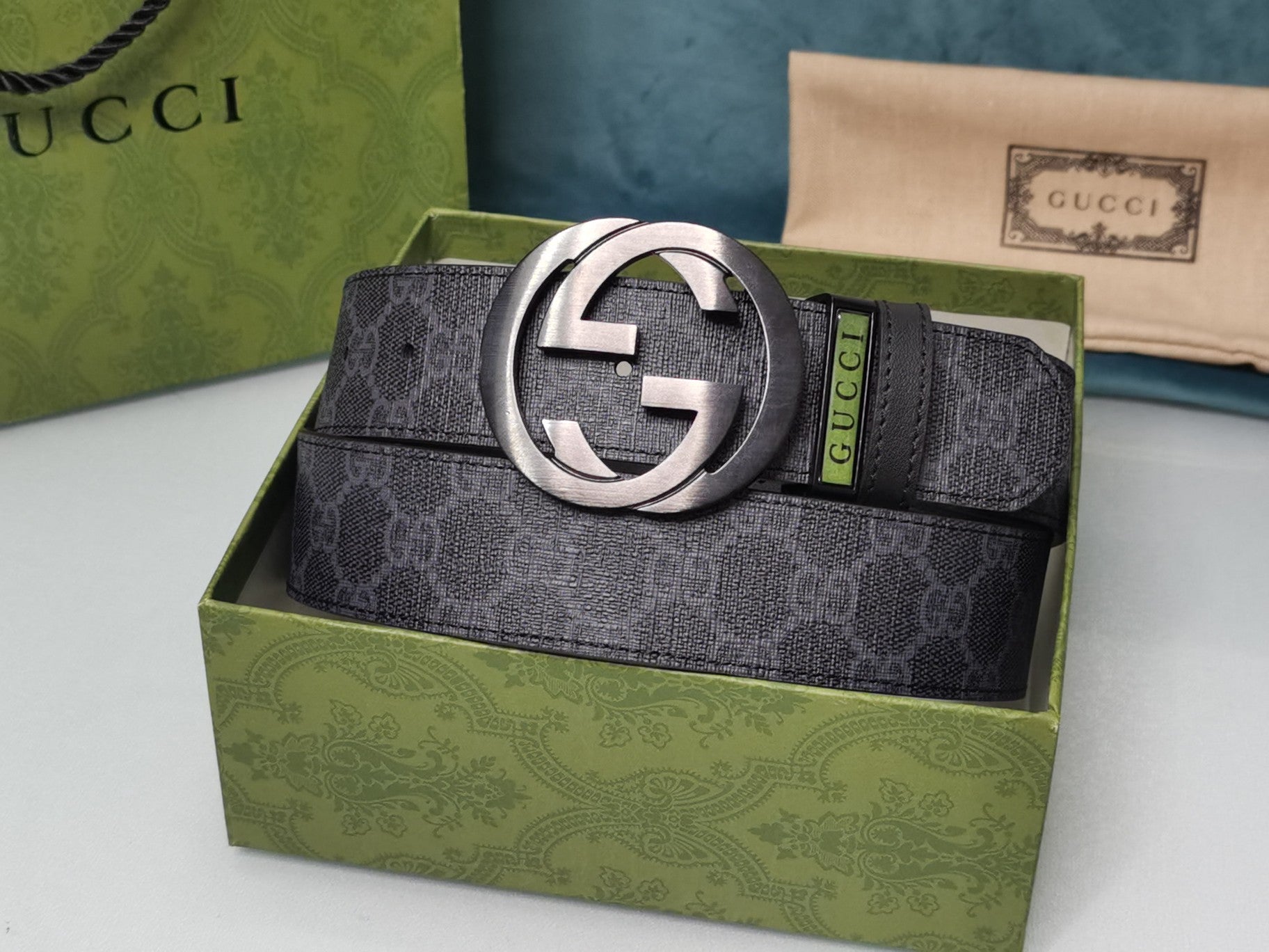 GUCCI Embellished coated-canvas and leather belt - Banlieue91