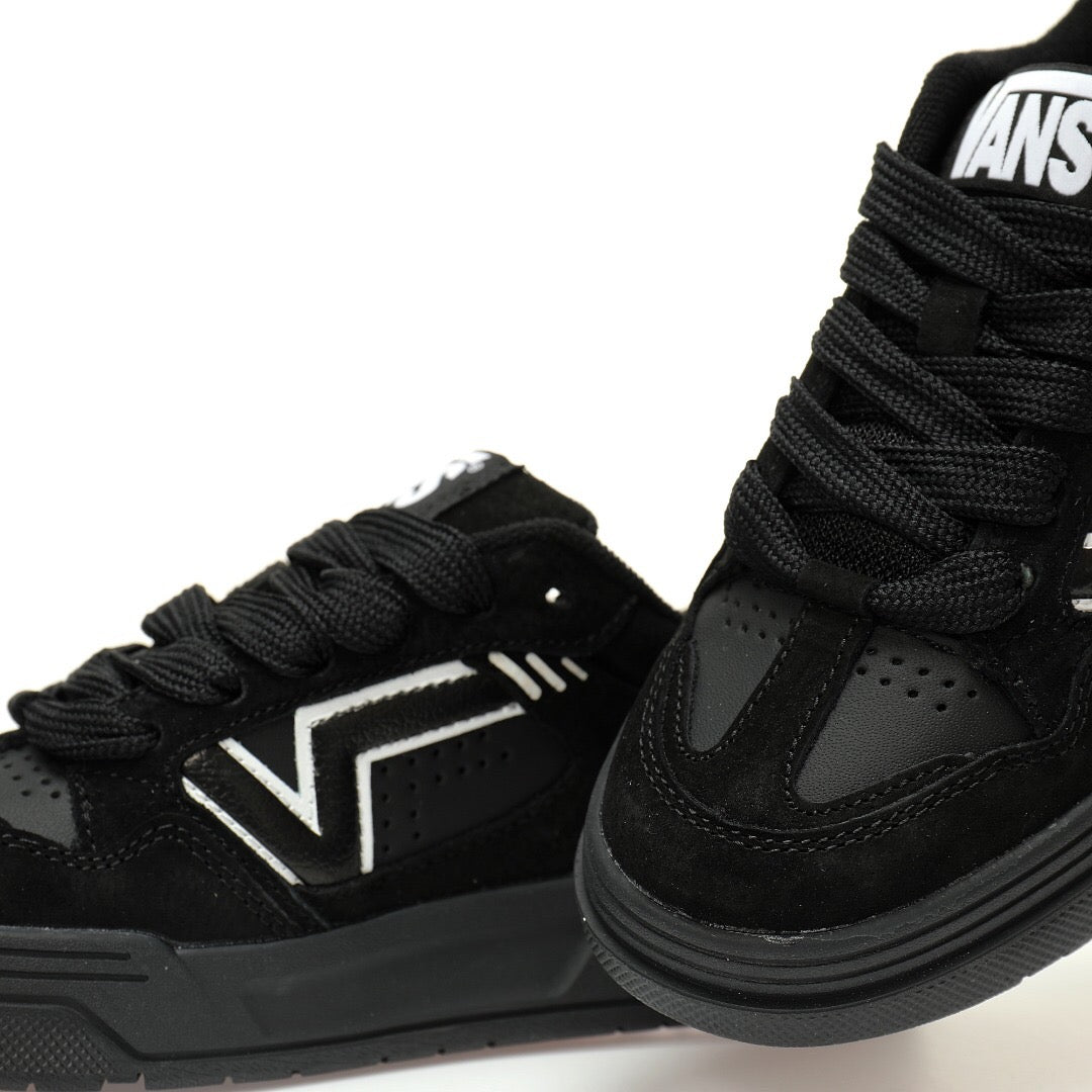 Vans Upland Skate Low 'Black/White' - Banlieue91