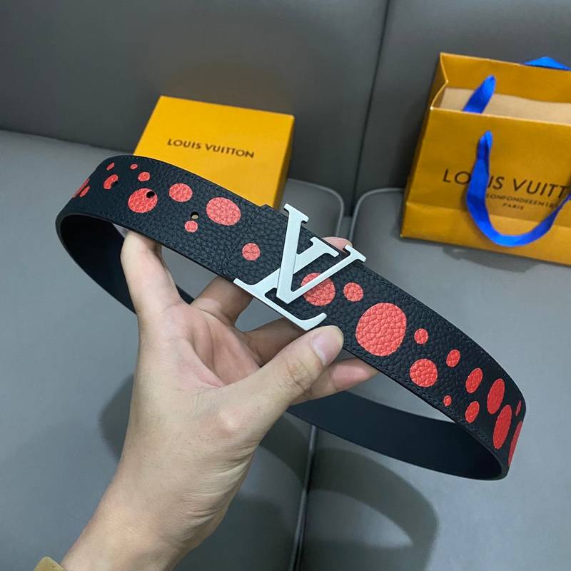 Louis Vuitton x Yayoi Kusama LV Initiales Reversible Infinity Dots Belt Black/Red - Banlieue91