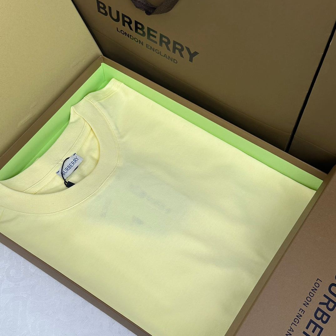 Burberry Yellow T-Shirt Without Collar - Banlieue91