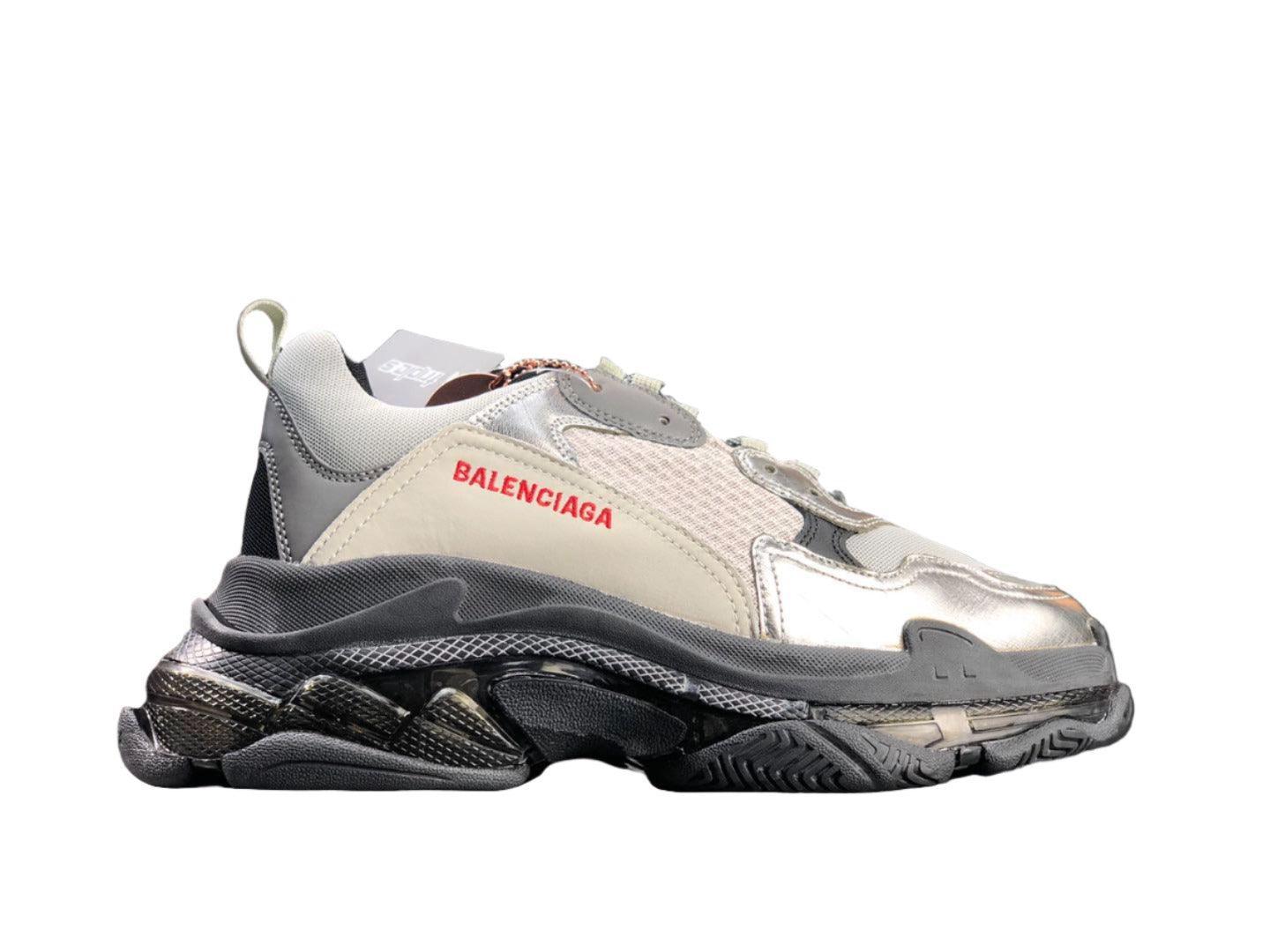 BALENCIAGA TRIPLE S SNEAKER - Banlieue91