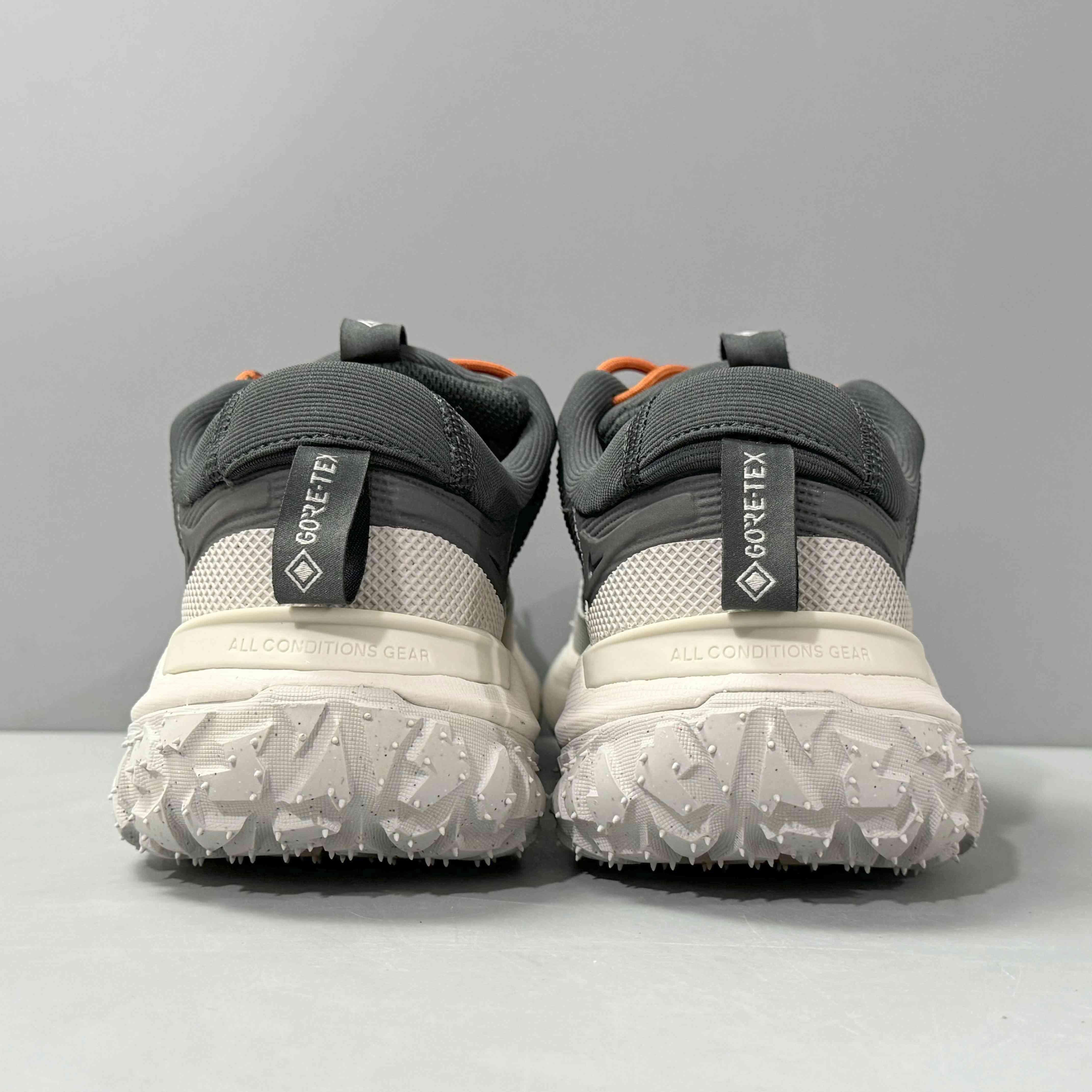 Nike ACG Mountain Fly 2 Low Gore-Tex 'Dark Smoke Grey' - Banlieue91