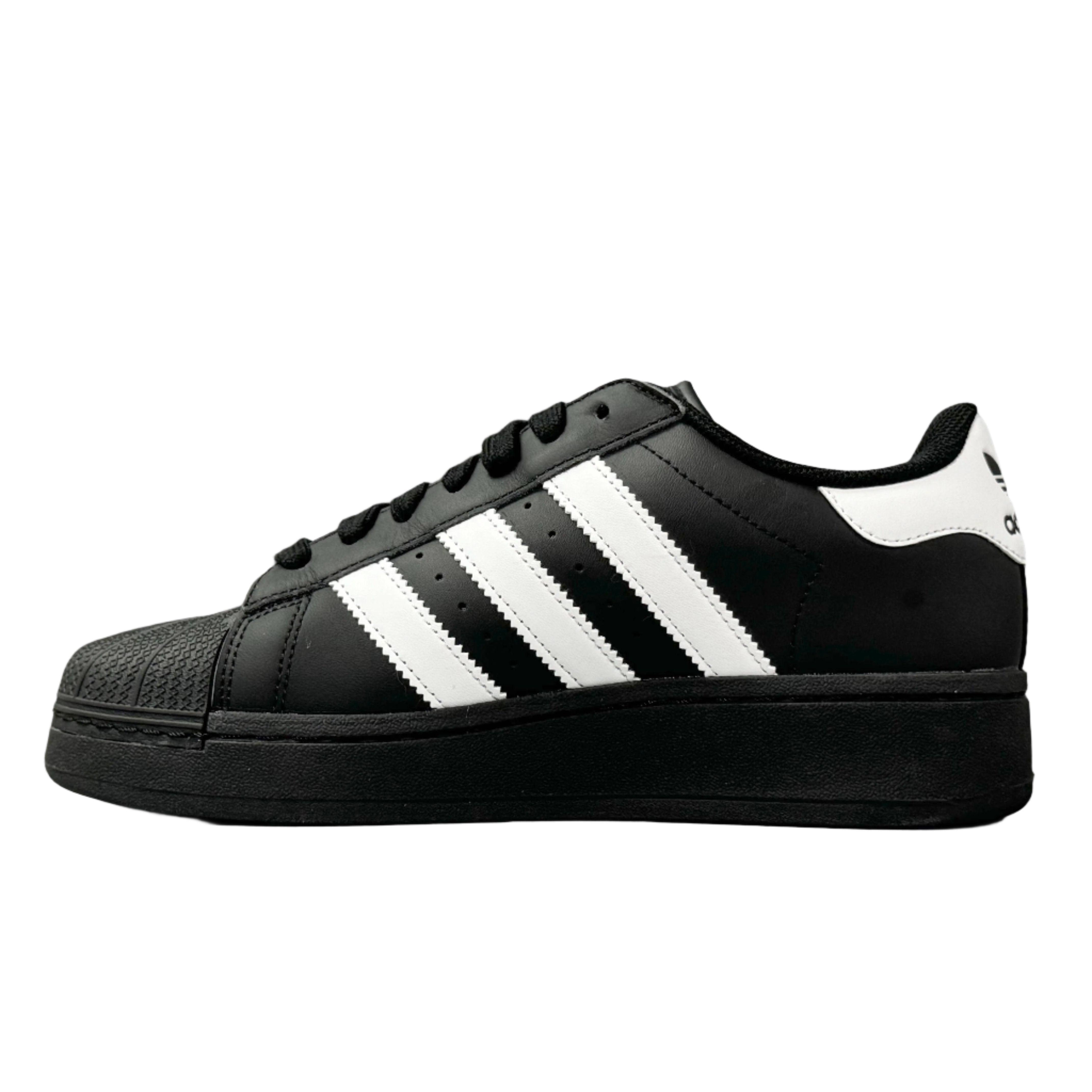 Adidas Superstar XLG 'Black-White' - Banlieue91