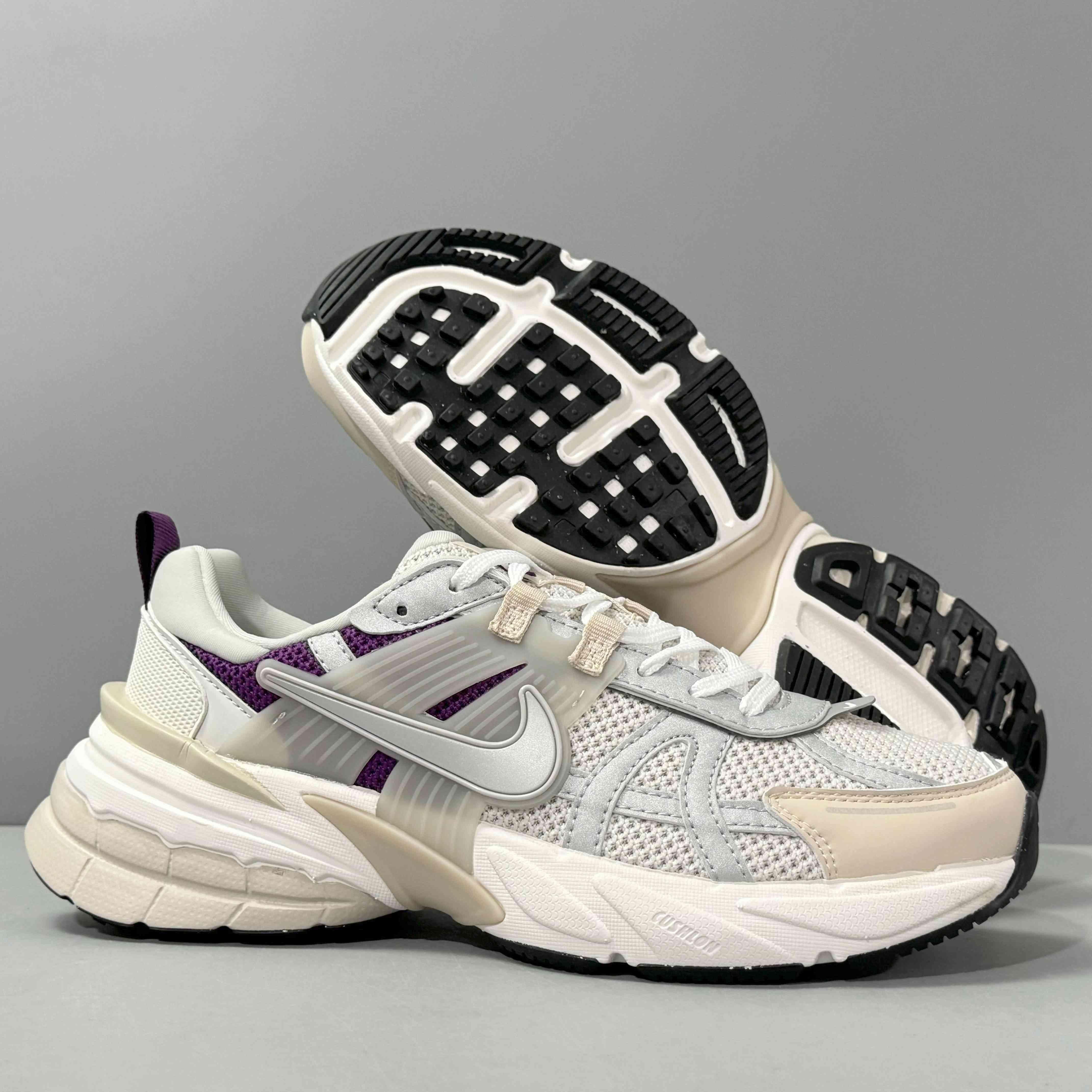 Nike V2K Run Viotech' - Banlieue91