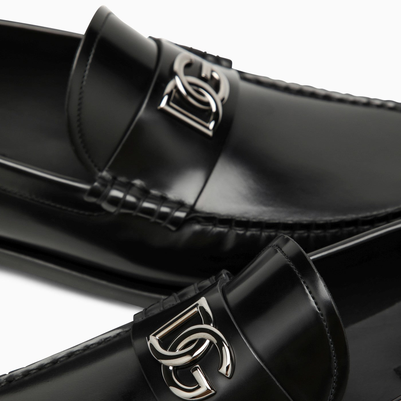 Dolce&Gabbana Black Leather Loafer With Logo - Banlieue91 -