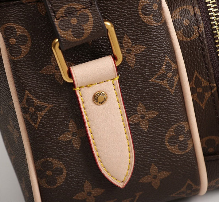 Louis Vuitton Camera Bag - Banlieue91