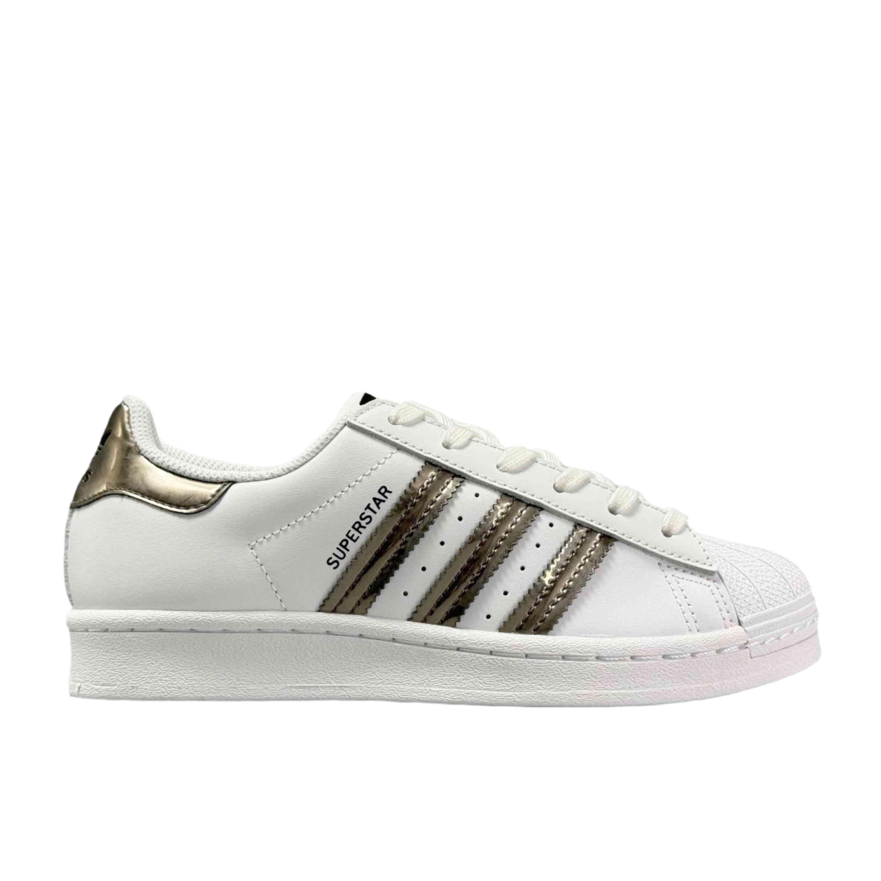 Adidas Superstar 'Cloud White Silver Metallic' - Banlieue91