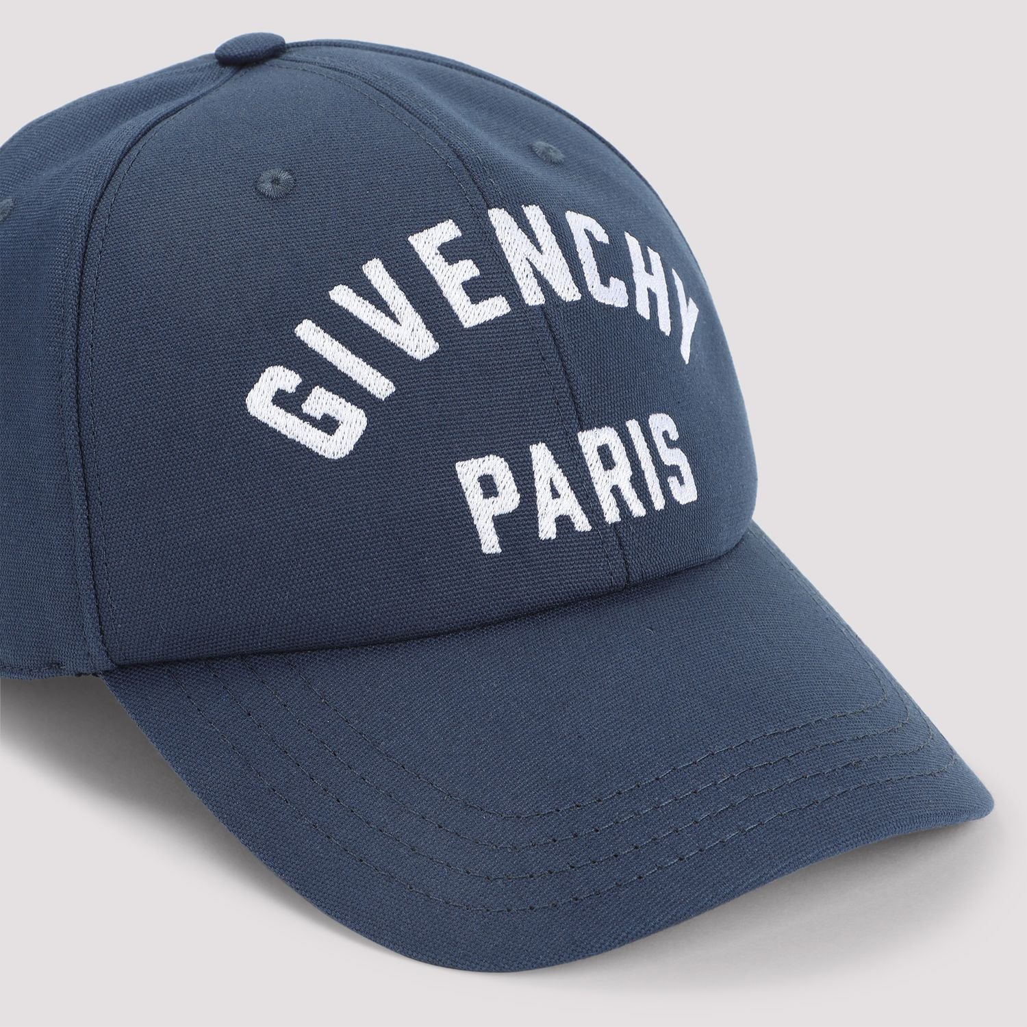 GIVENCHY Curved Cap for Men - FW25 Collection - Banlieue91 -
