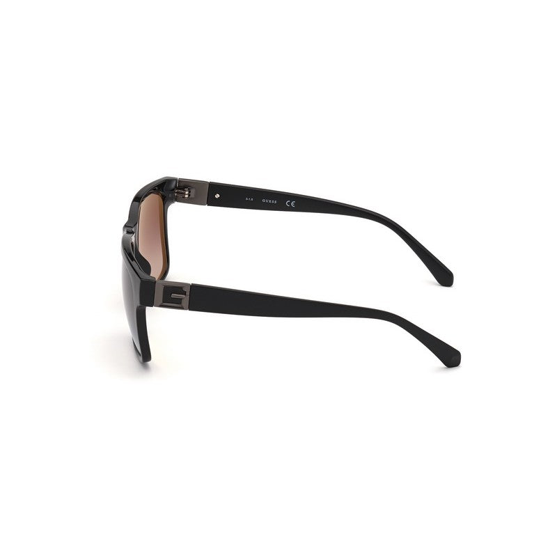 GUESS Stylish Men's Sunglasses - Classic Frame Design - Banlieue91 -