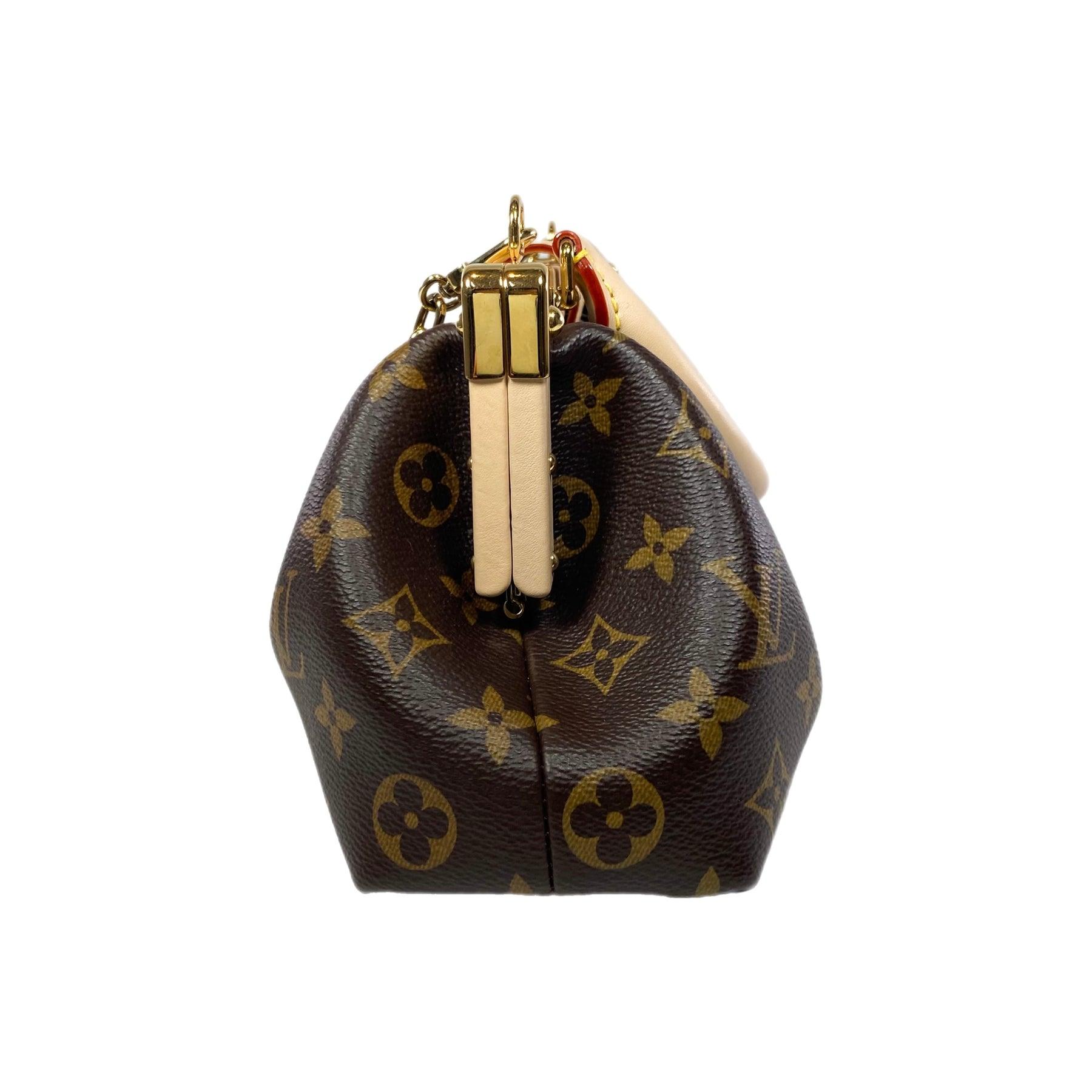 Louis Vuitton Monogram Clutch - Banlieue91