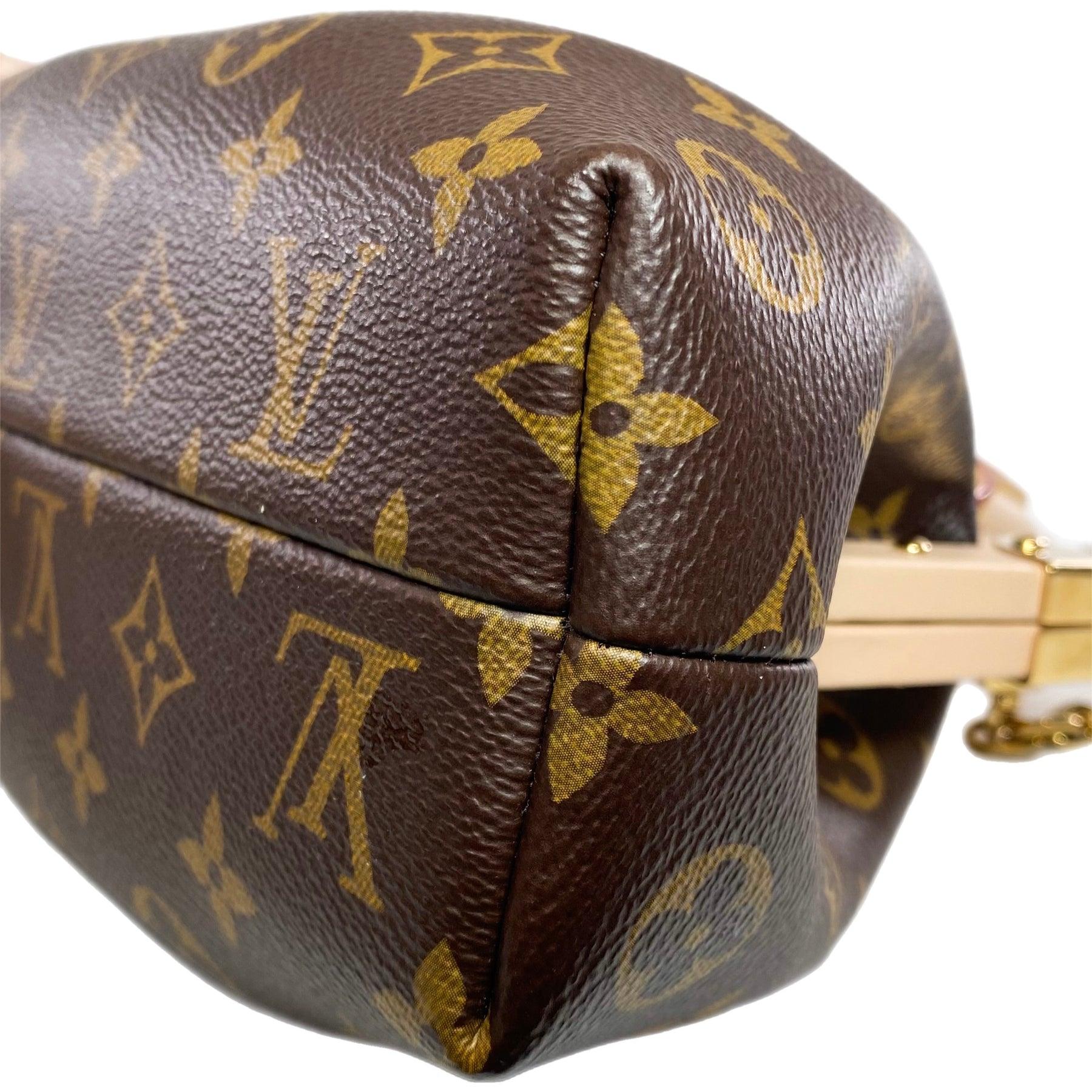 Louis Vuitton Monogram Clutch - Banlieue91